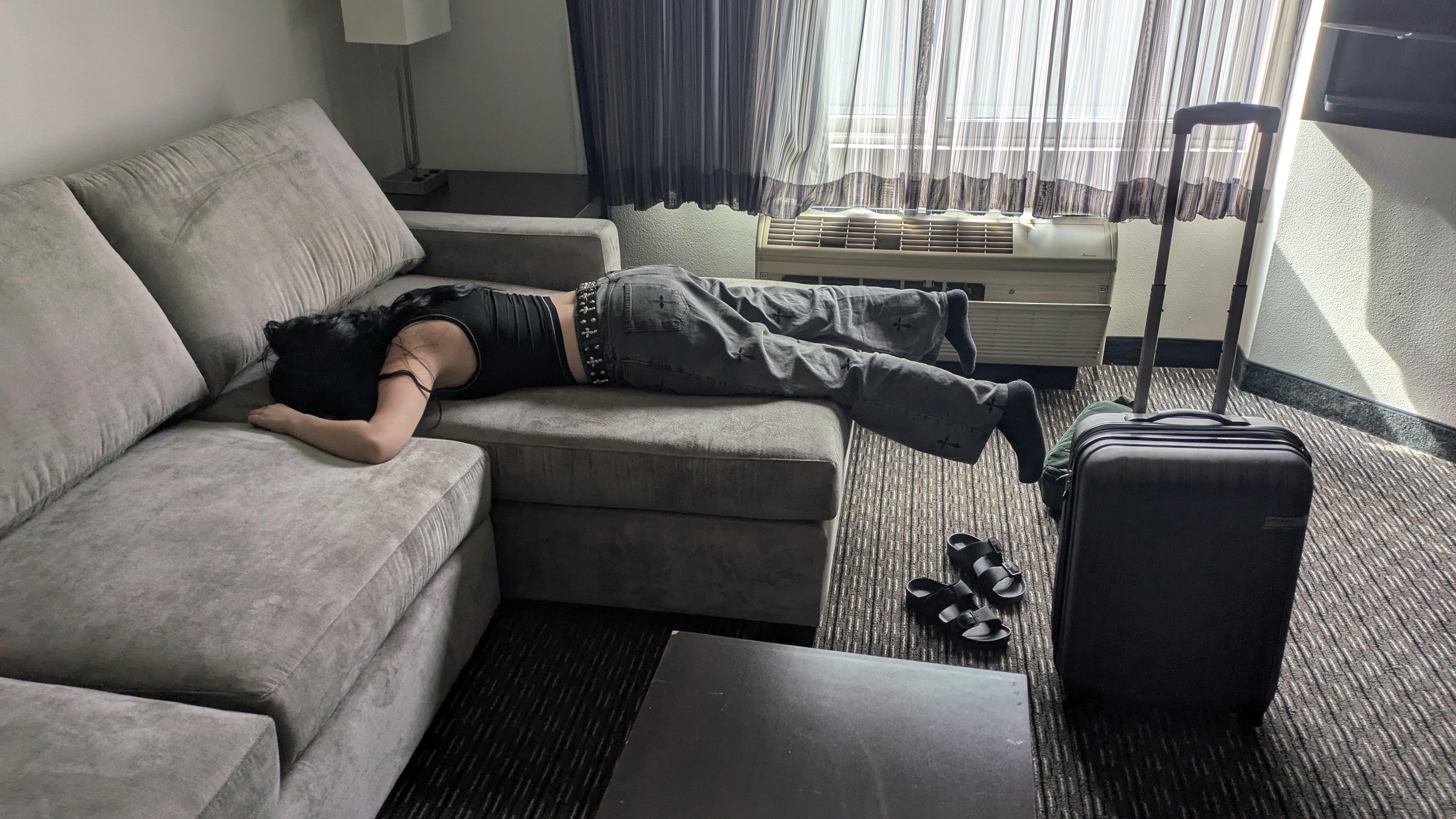 Comfortable landing getting off the plane. 