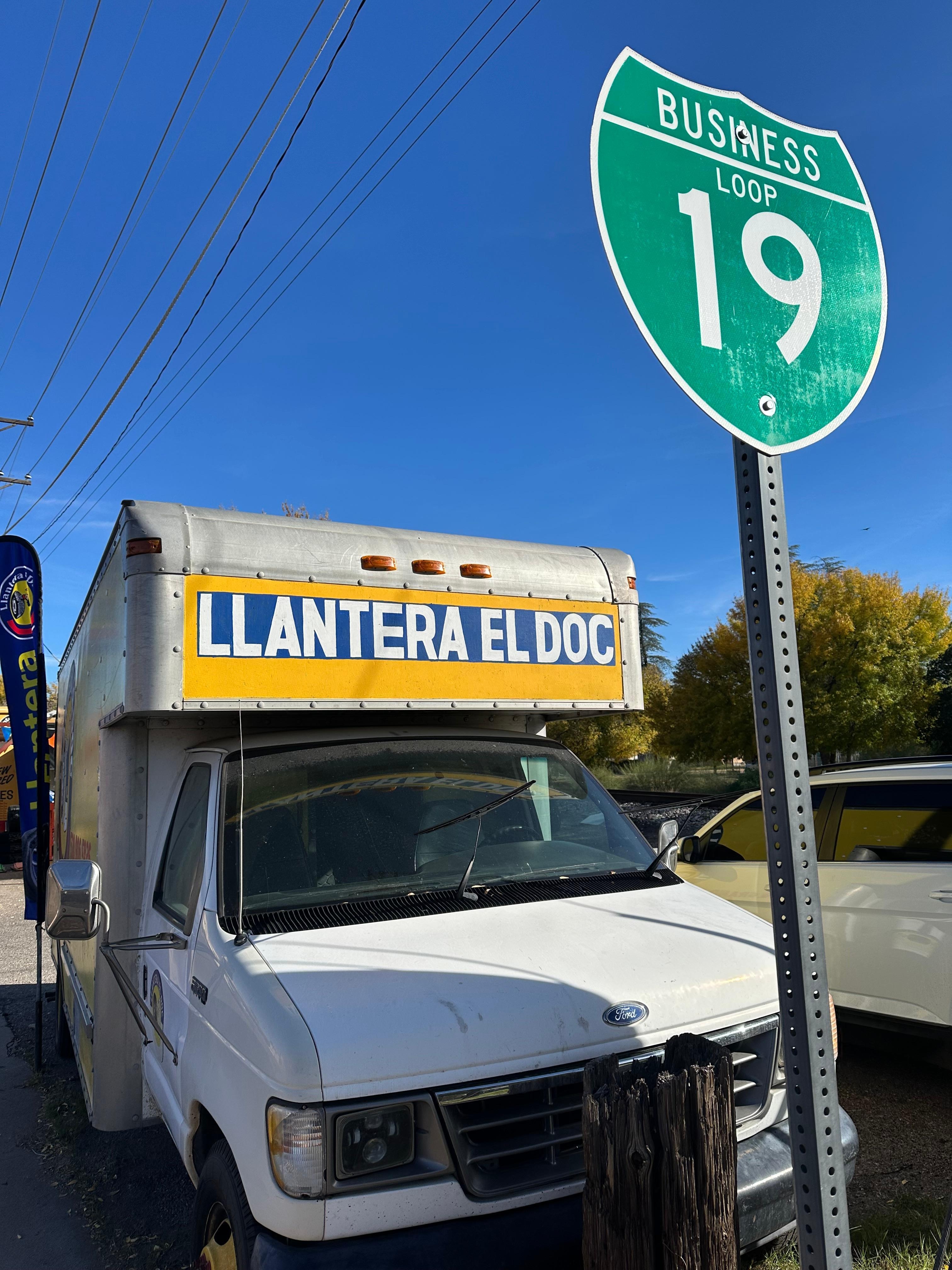 A 50 metros del hotel 