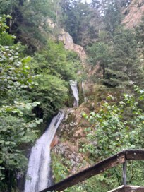 Wanderweg mit imposantem Wasserfall in enger Schlucht und Klosterruine "Allerheiligen", Oppenau (20km)
