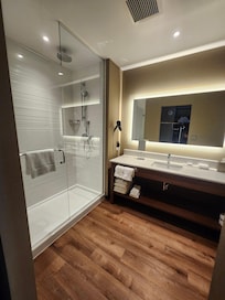 Really clean bathroom.