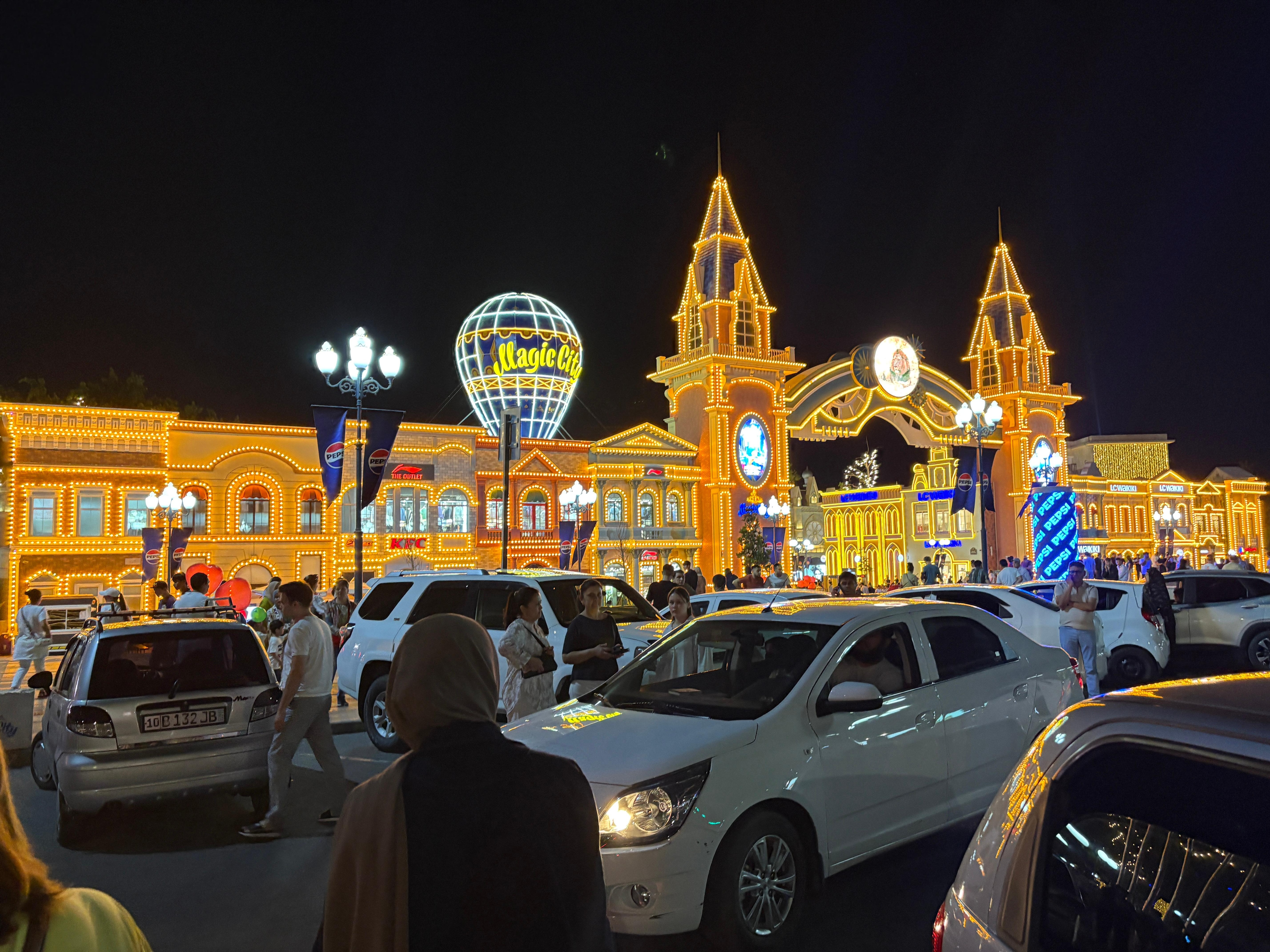 Magic  City a 10 min taxi ride from the Hotel. A Free tourist spot