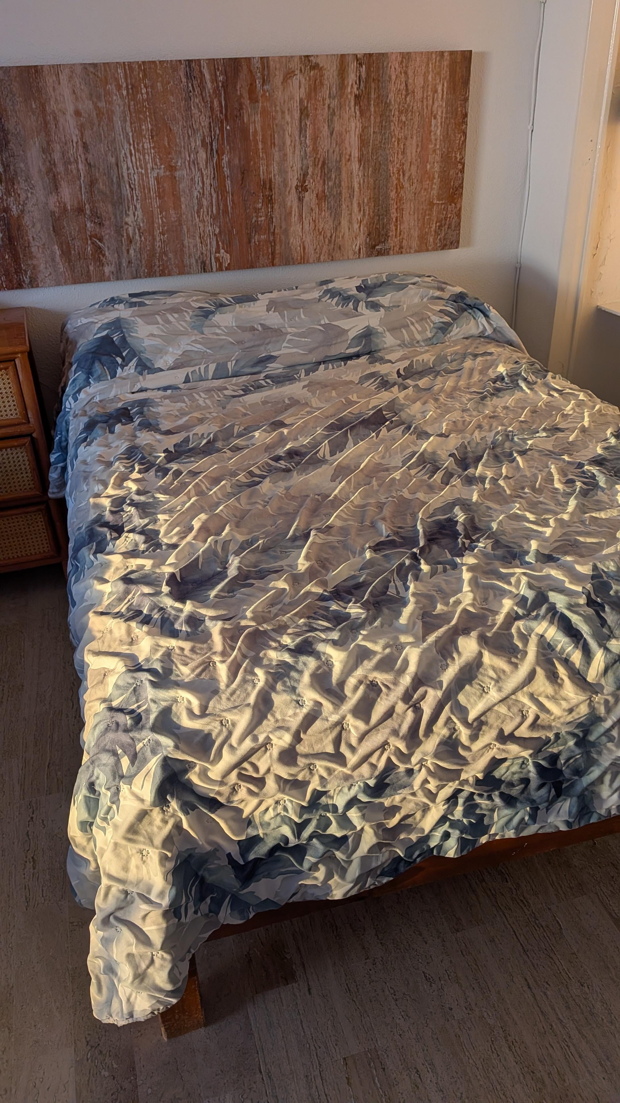 Bed obviously not cleaned for new guests 