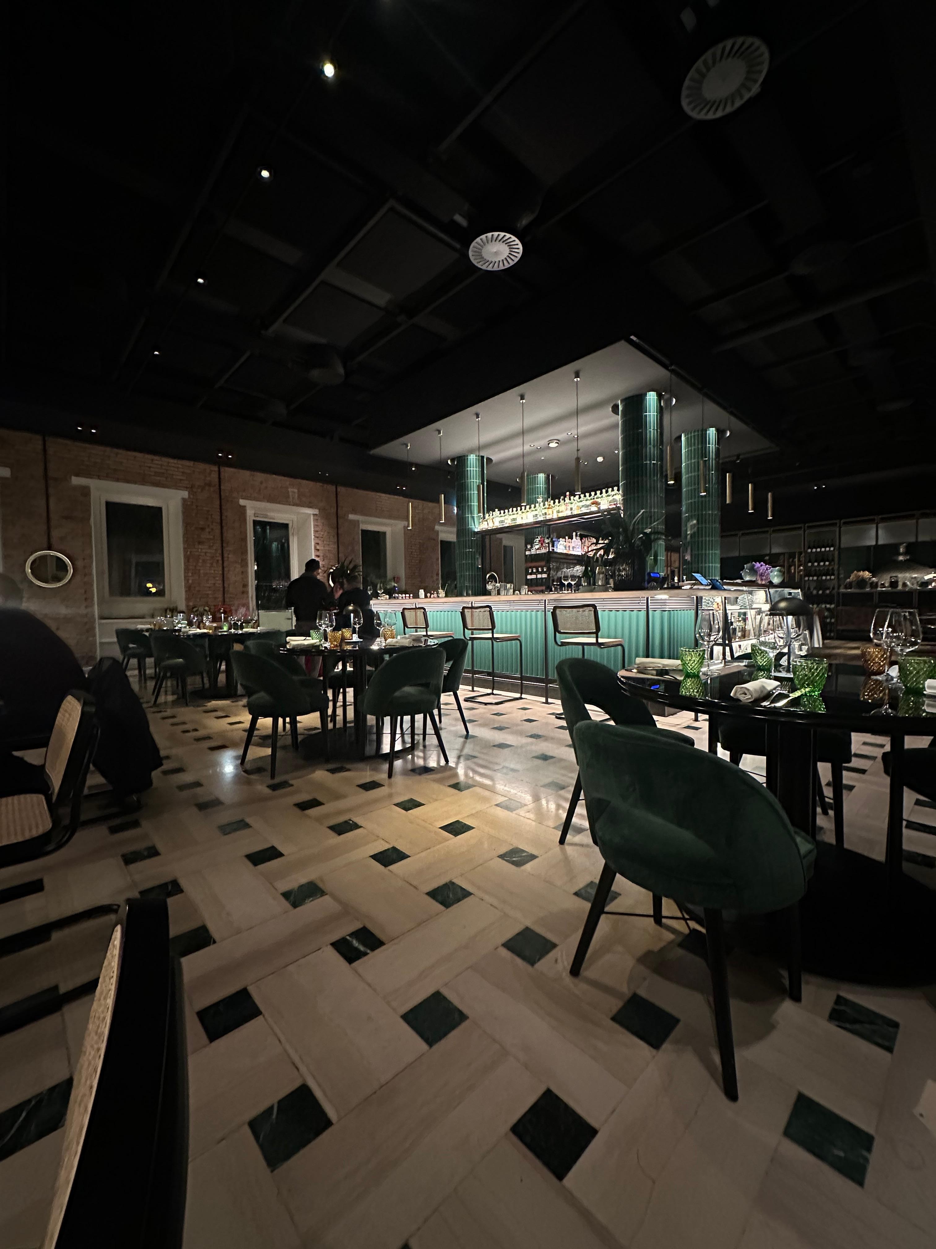 Super nice restaurant inside the hotel 