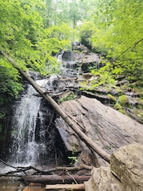 Issaqueena Falls