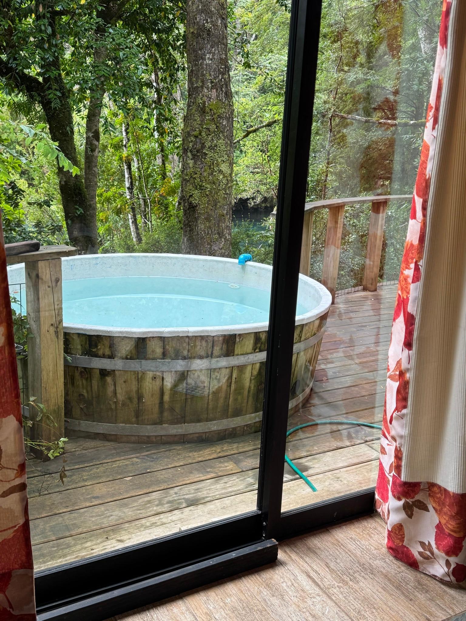 Hot tub on one of the cabins