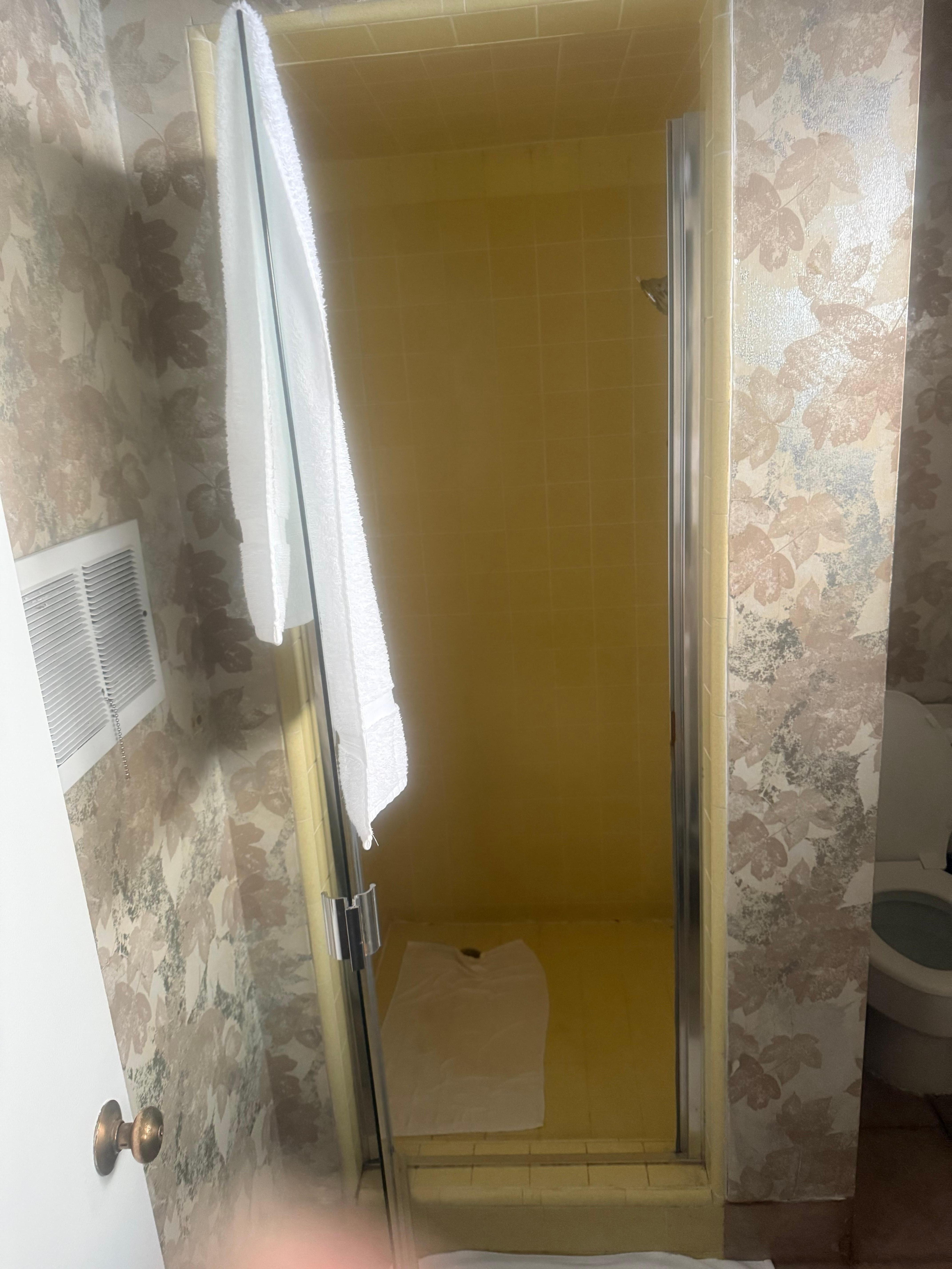 Bathroom2