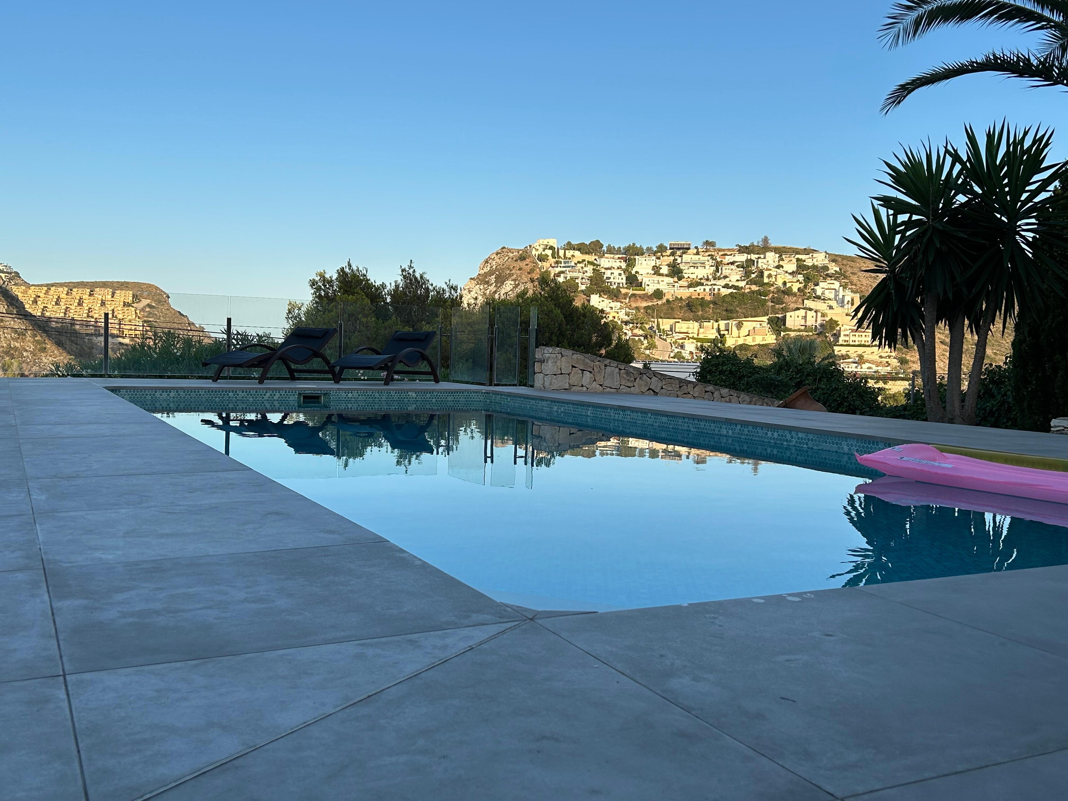 Pool and view