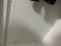 Kleiderschrank zusammengebrochene Böden…