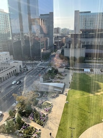 Rooms looking out on the park have a pleasant view.