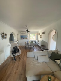 Wohn-|Esszimmer
