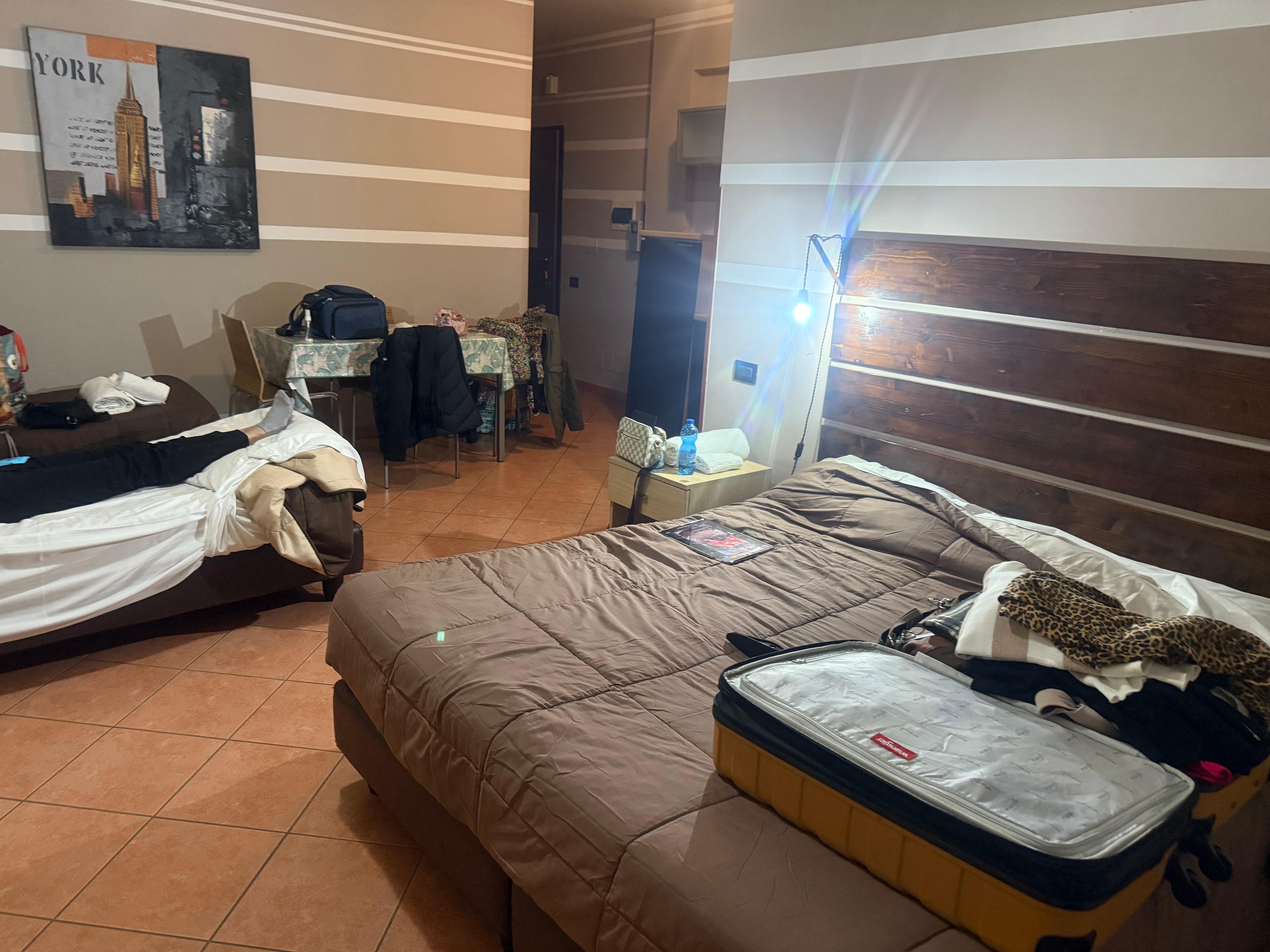 One of the beds is queen, 2 twins