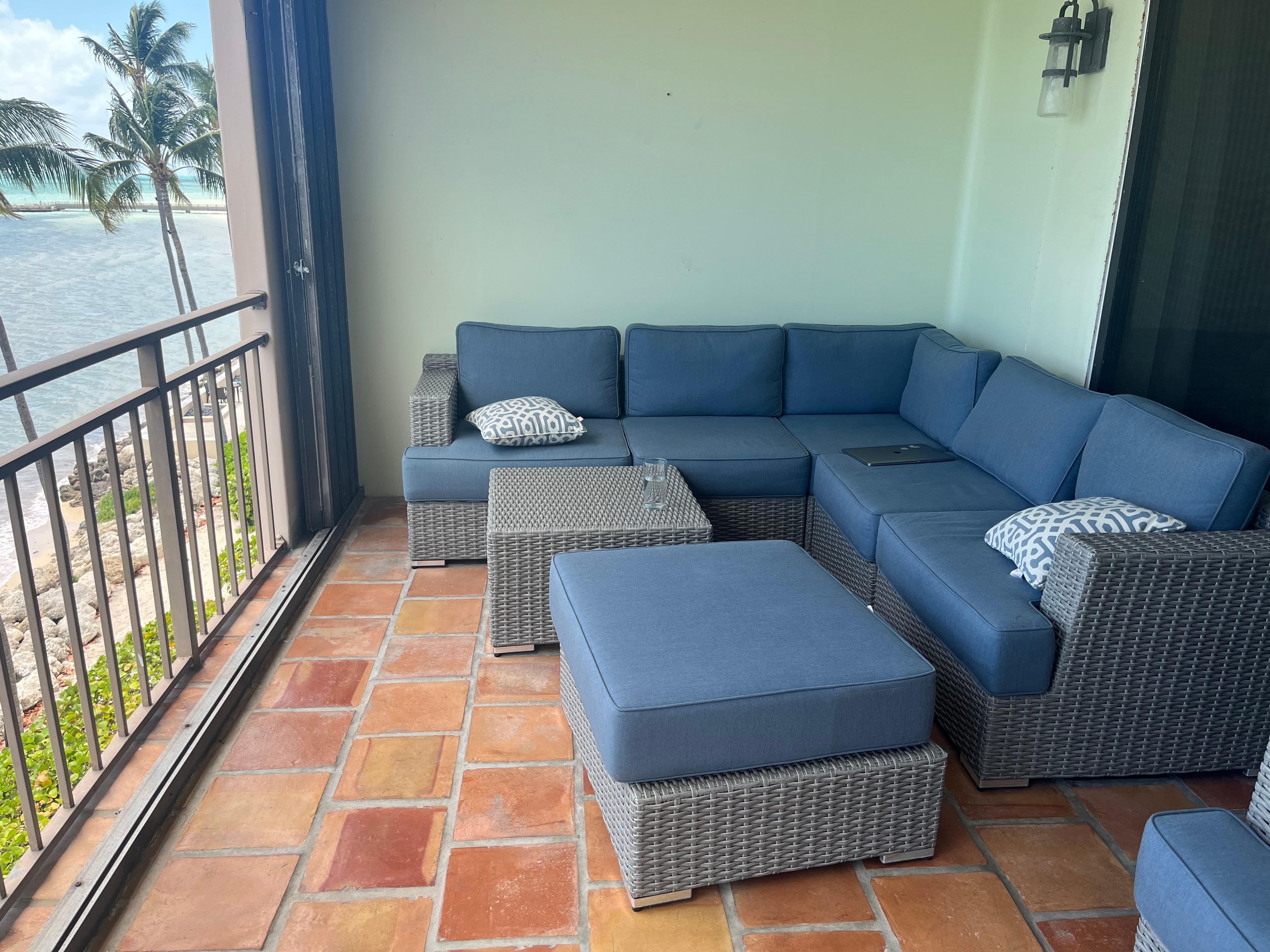 Fantastic outdoor furniture. Huge deck.