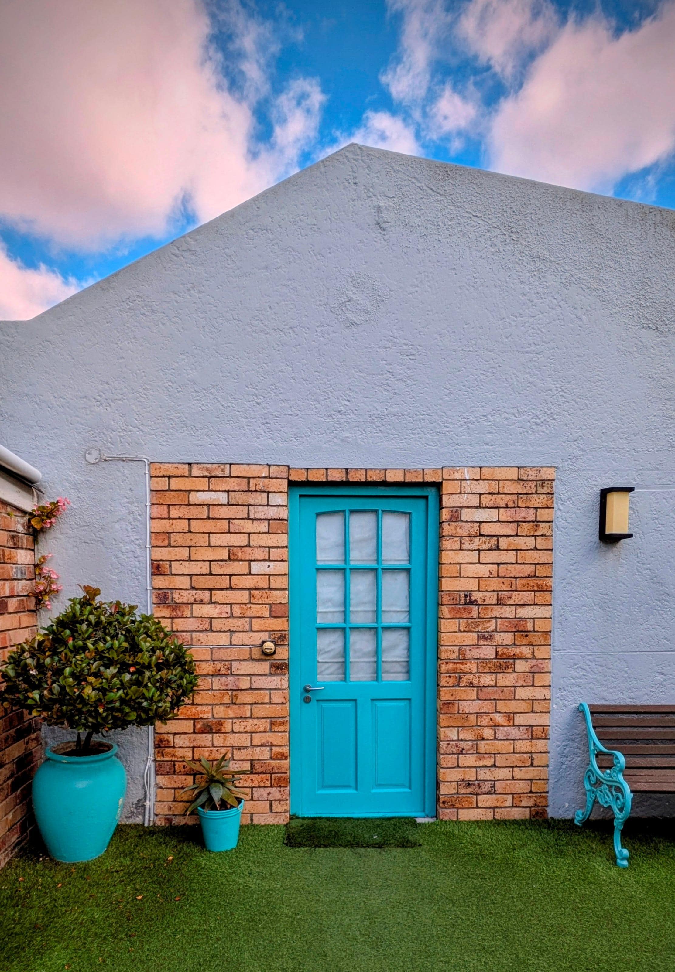 Eingang zum Whale Roon