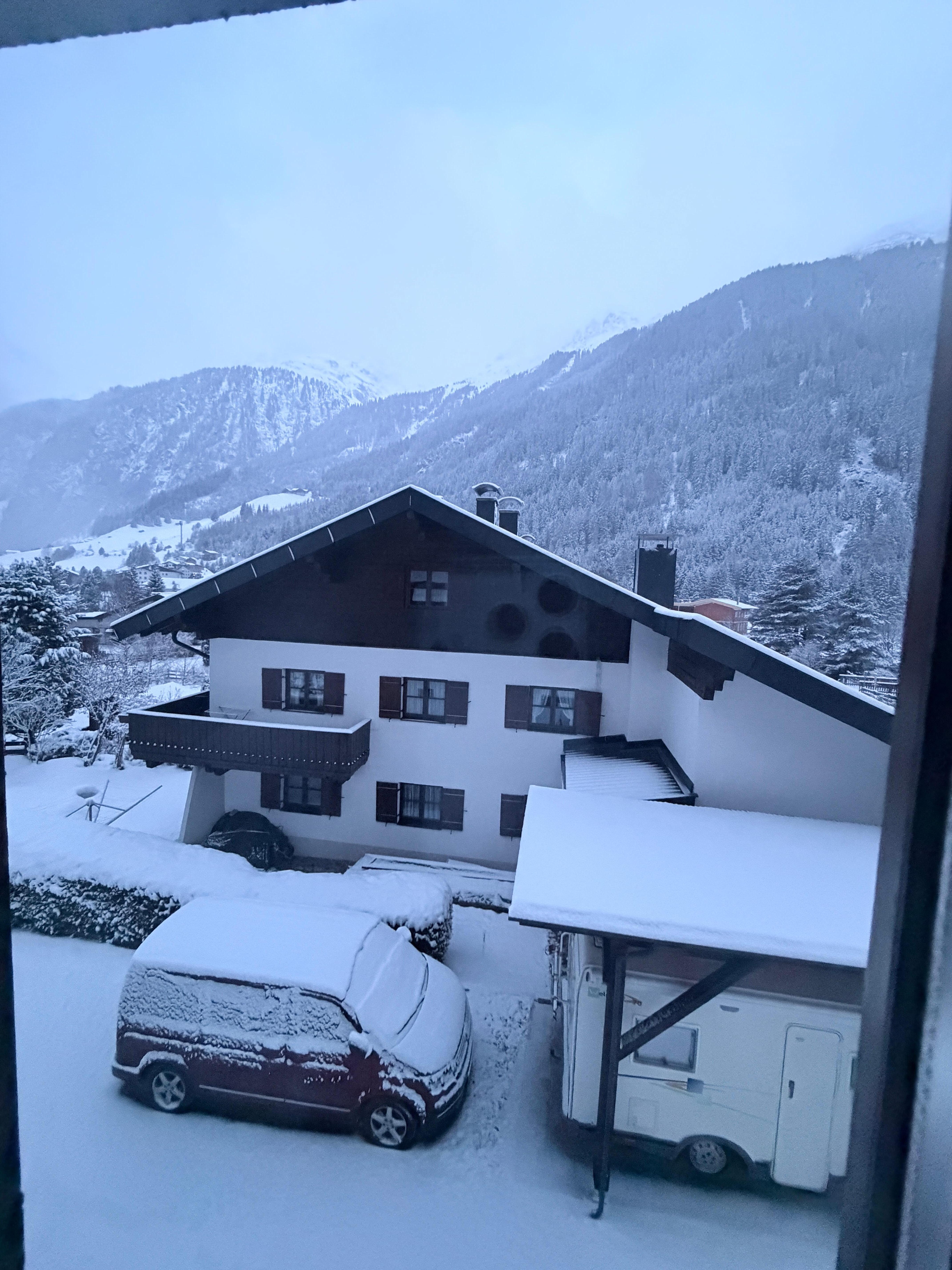 Parkplatz vor der Wohnung: