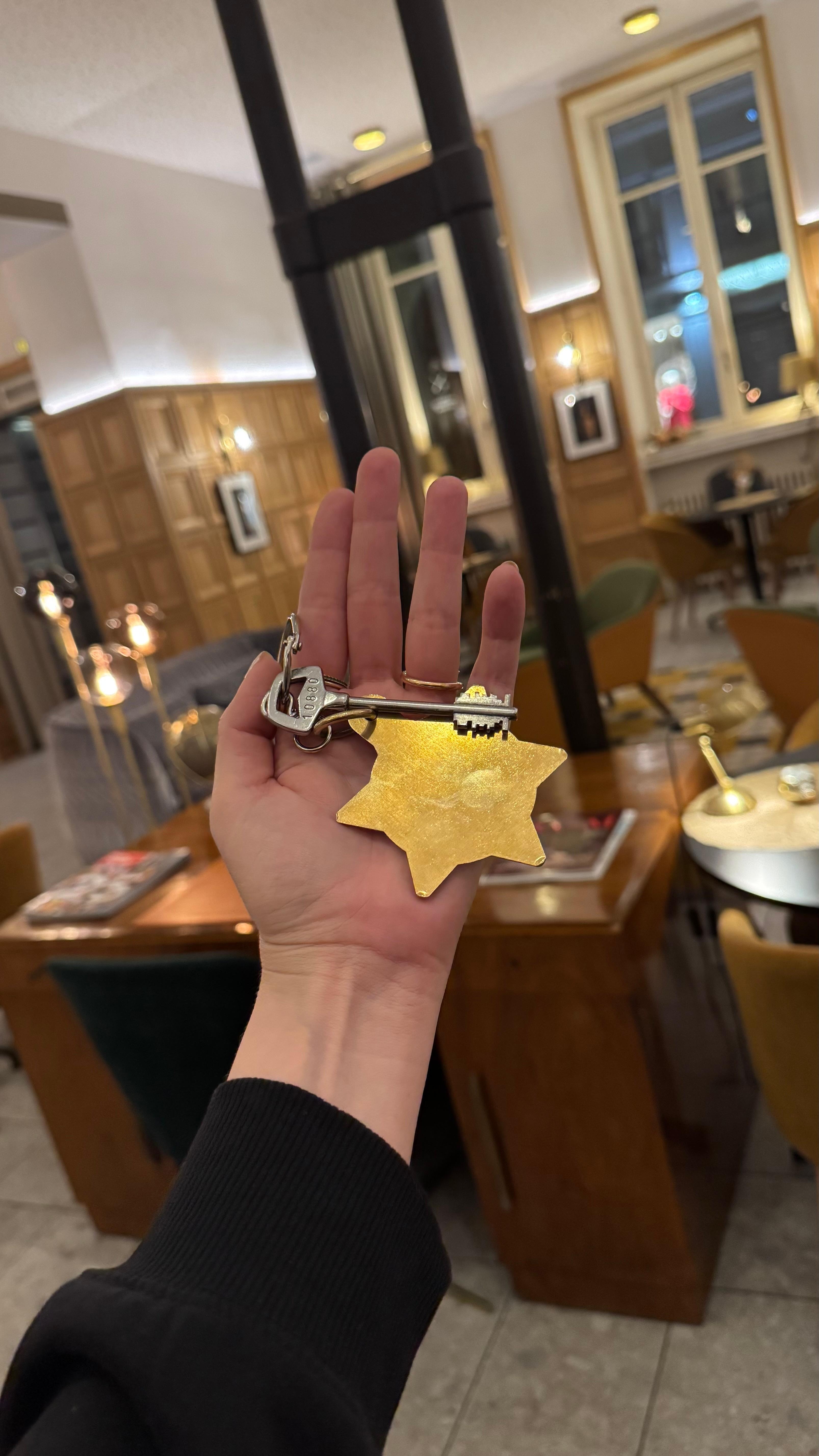 Ame las llaves y el lobby 