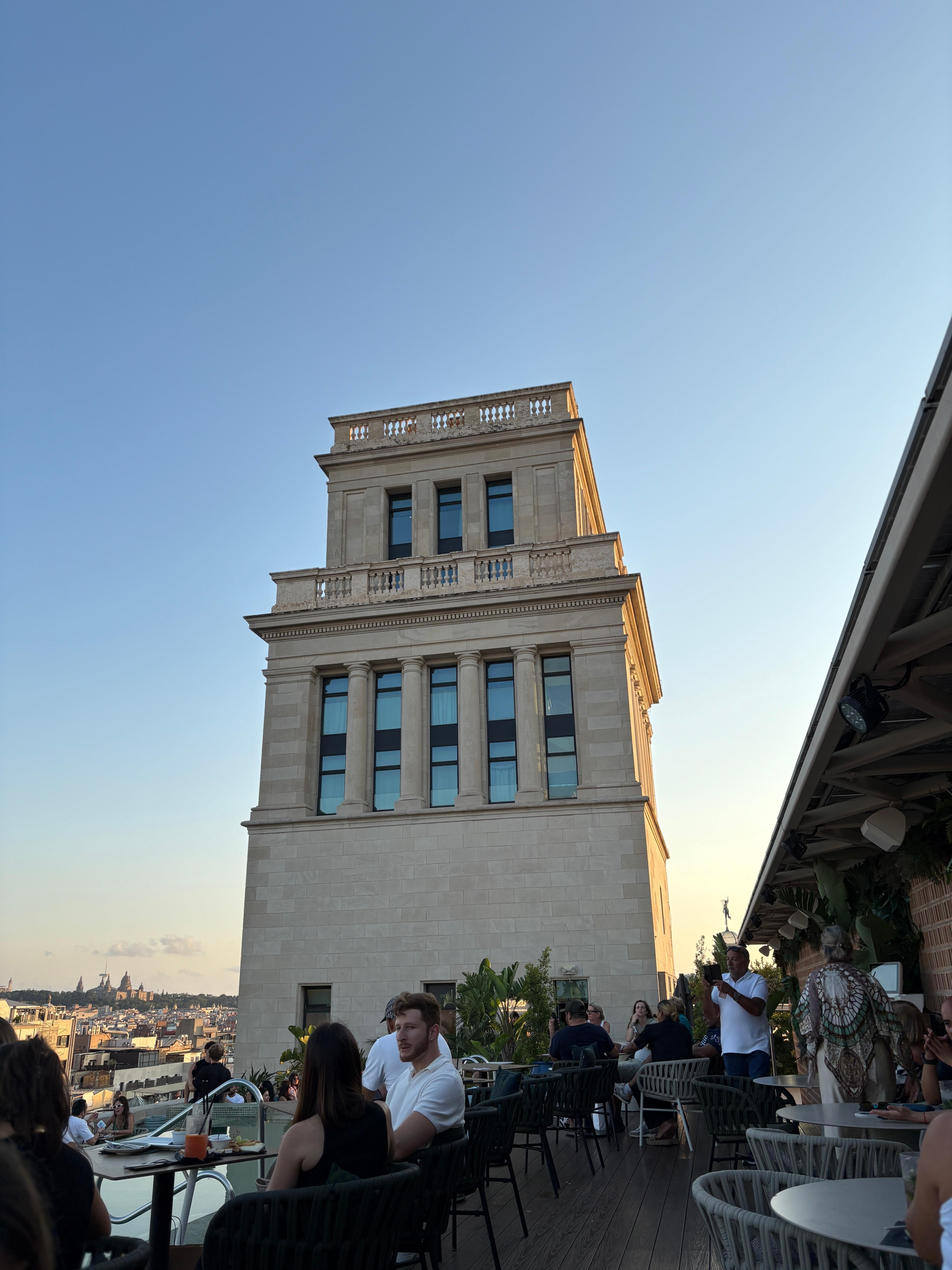 Sky bar