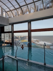 Infinity pool overlooking Playa La Perla