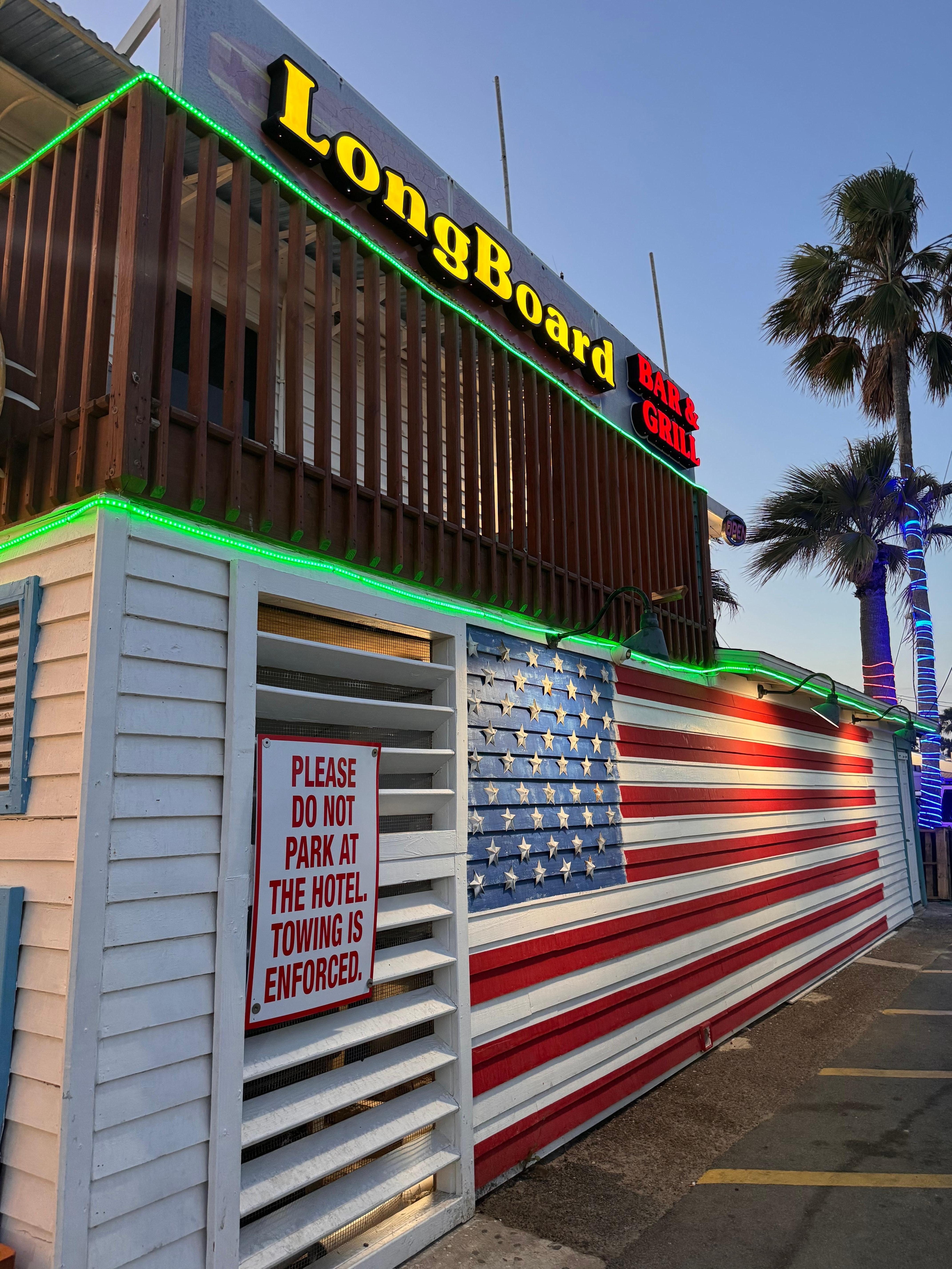 Lots of neat places to eat! 