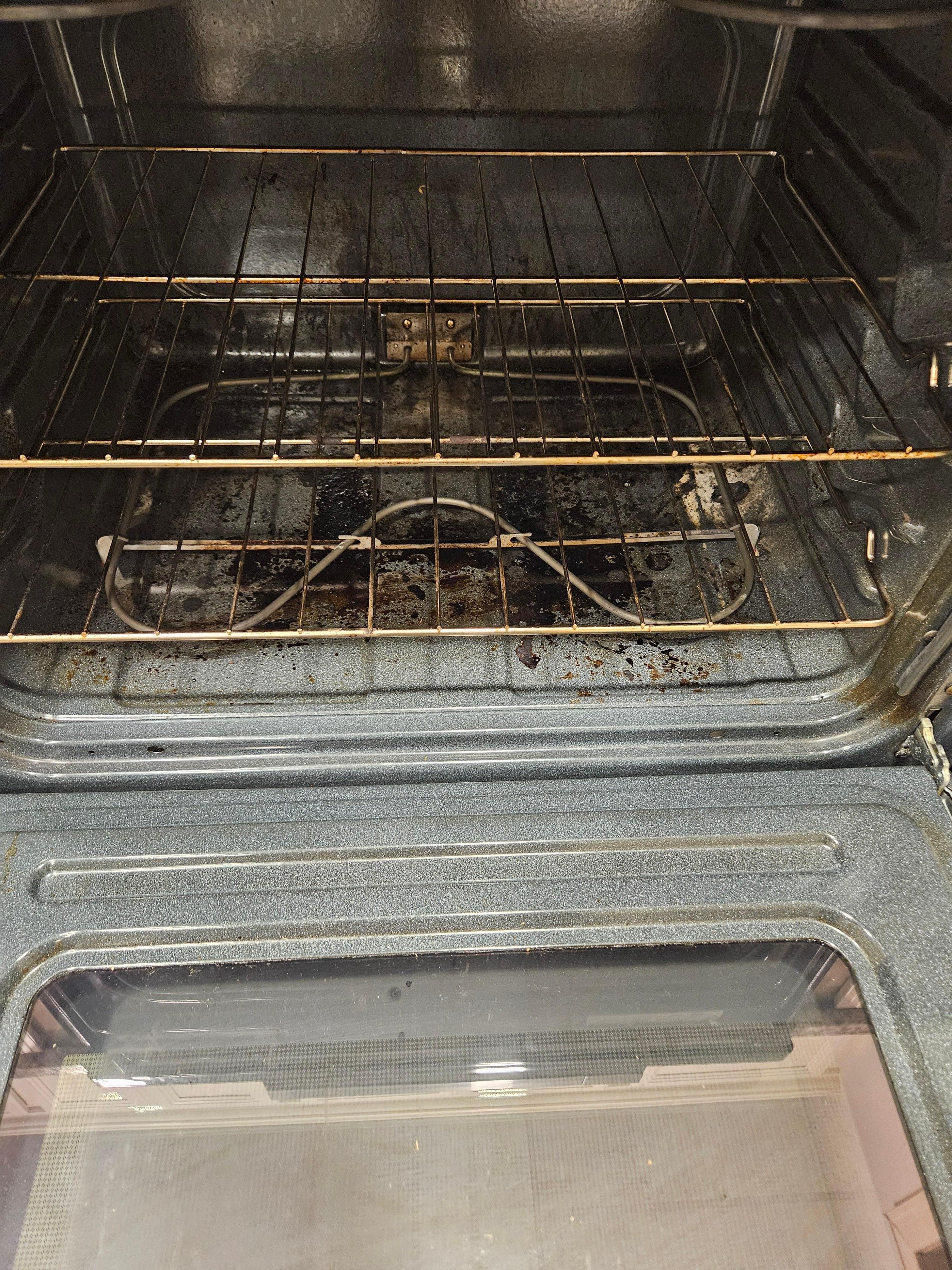 Dirty bottom of the oven
