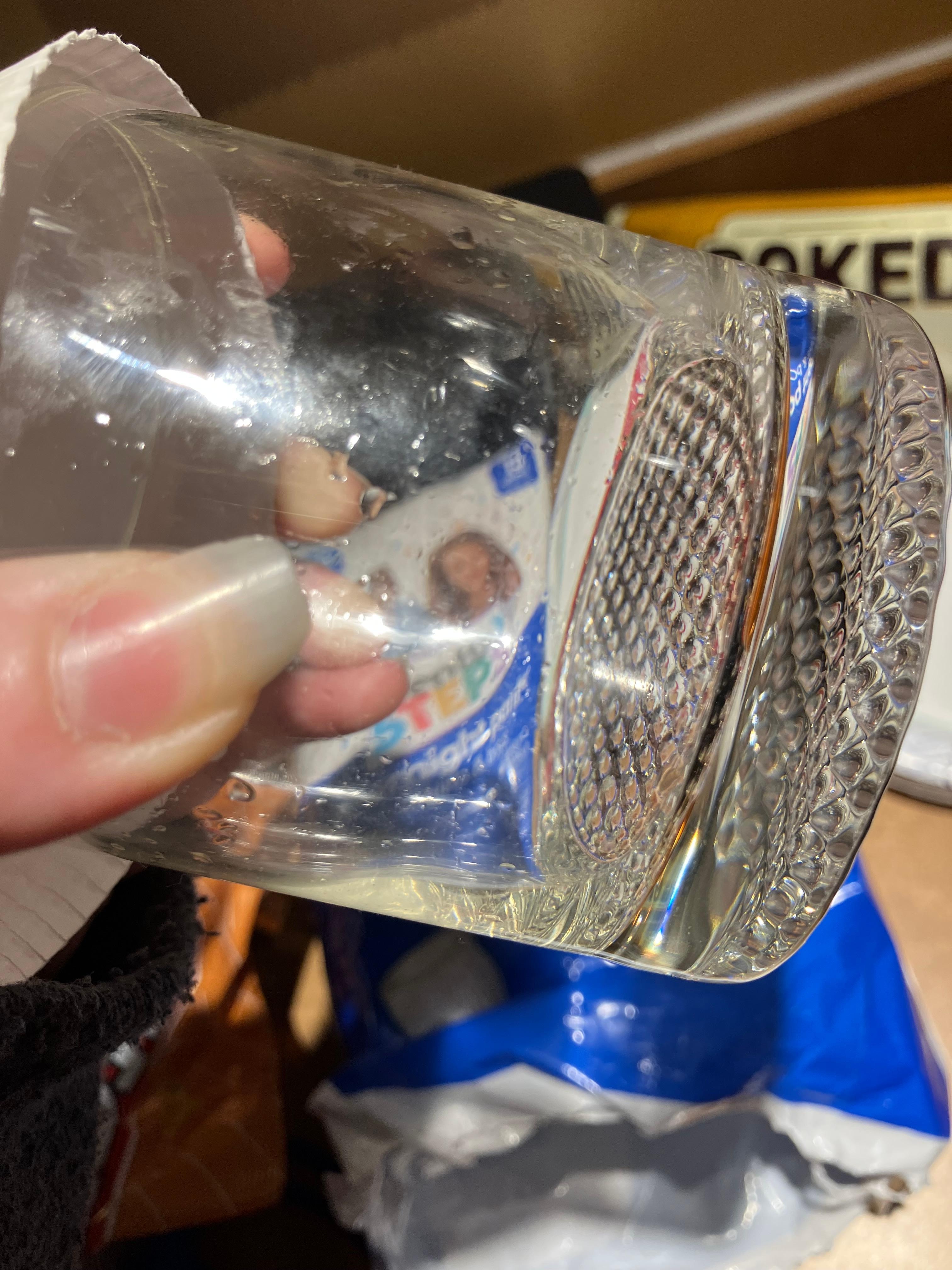 Suppose to be a clean cup. Definitely wasn't and it was a sticky one