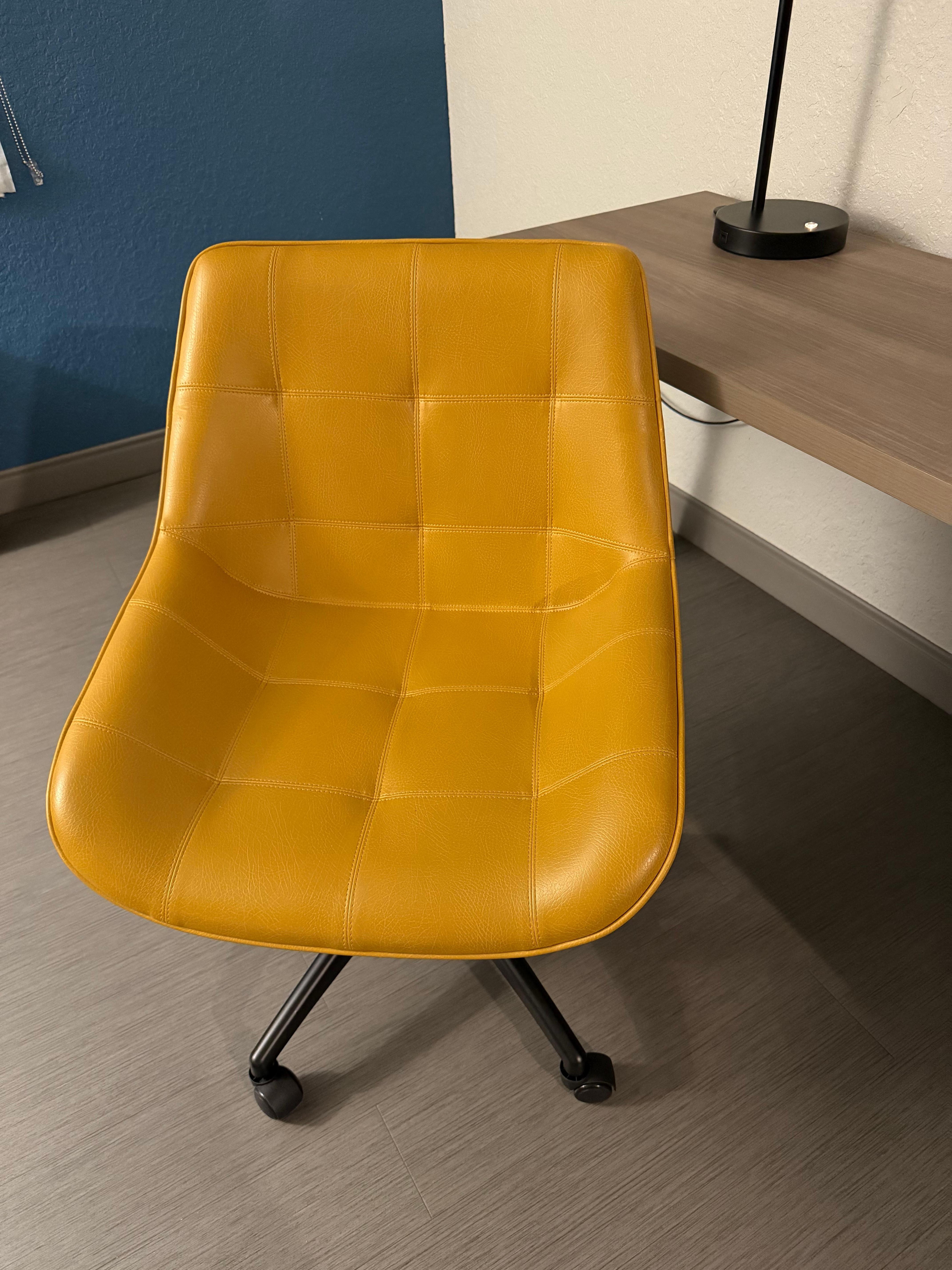 I want this chair it was so comfy. Our room had all hardwood floors.