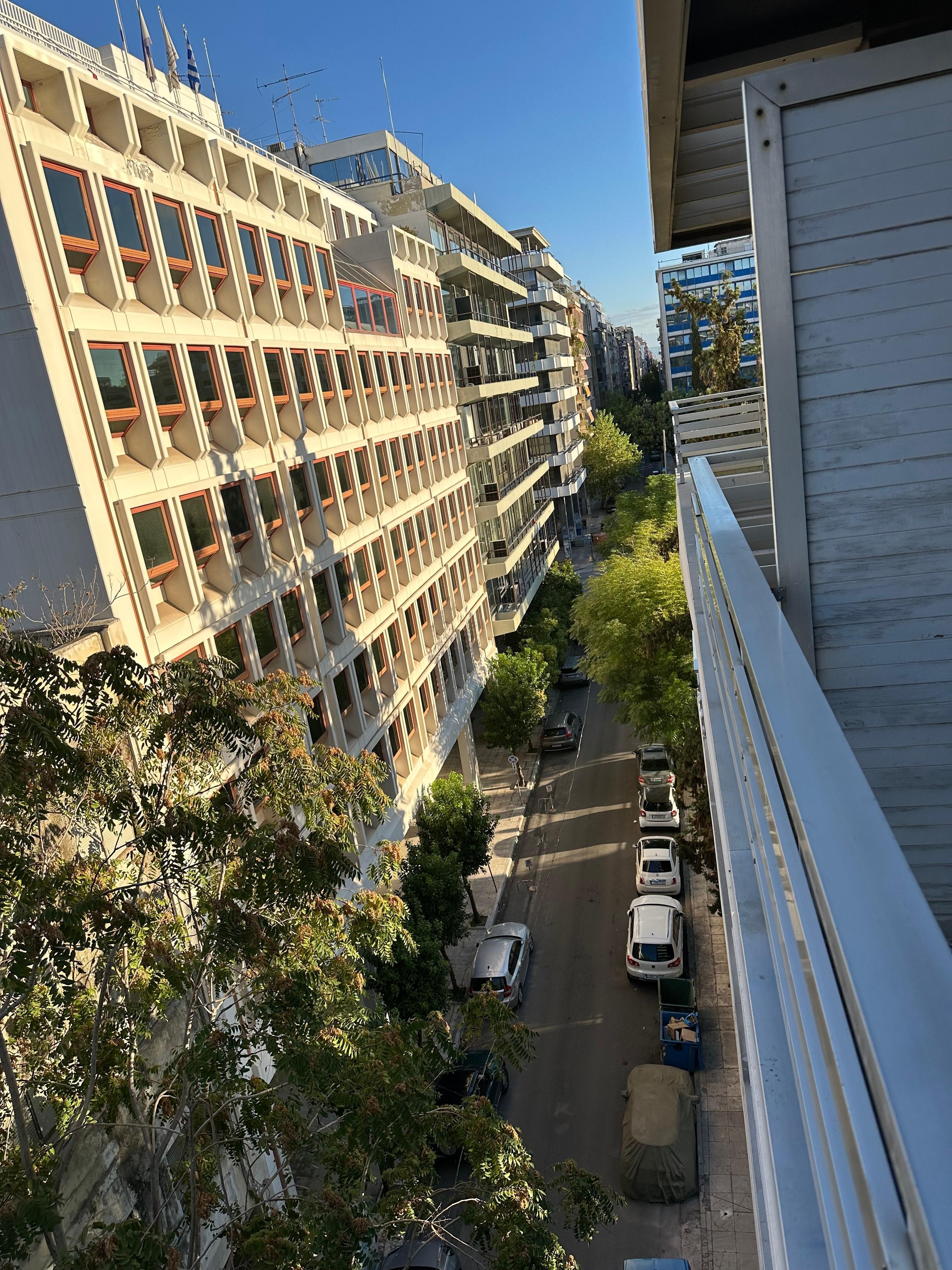 Utsikt fra hotellrommet i 4. etg