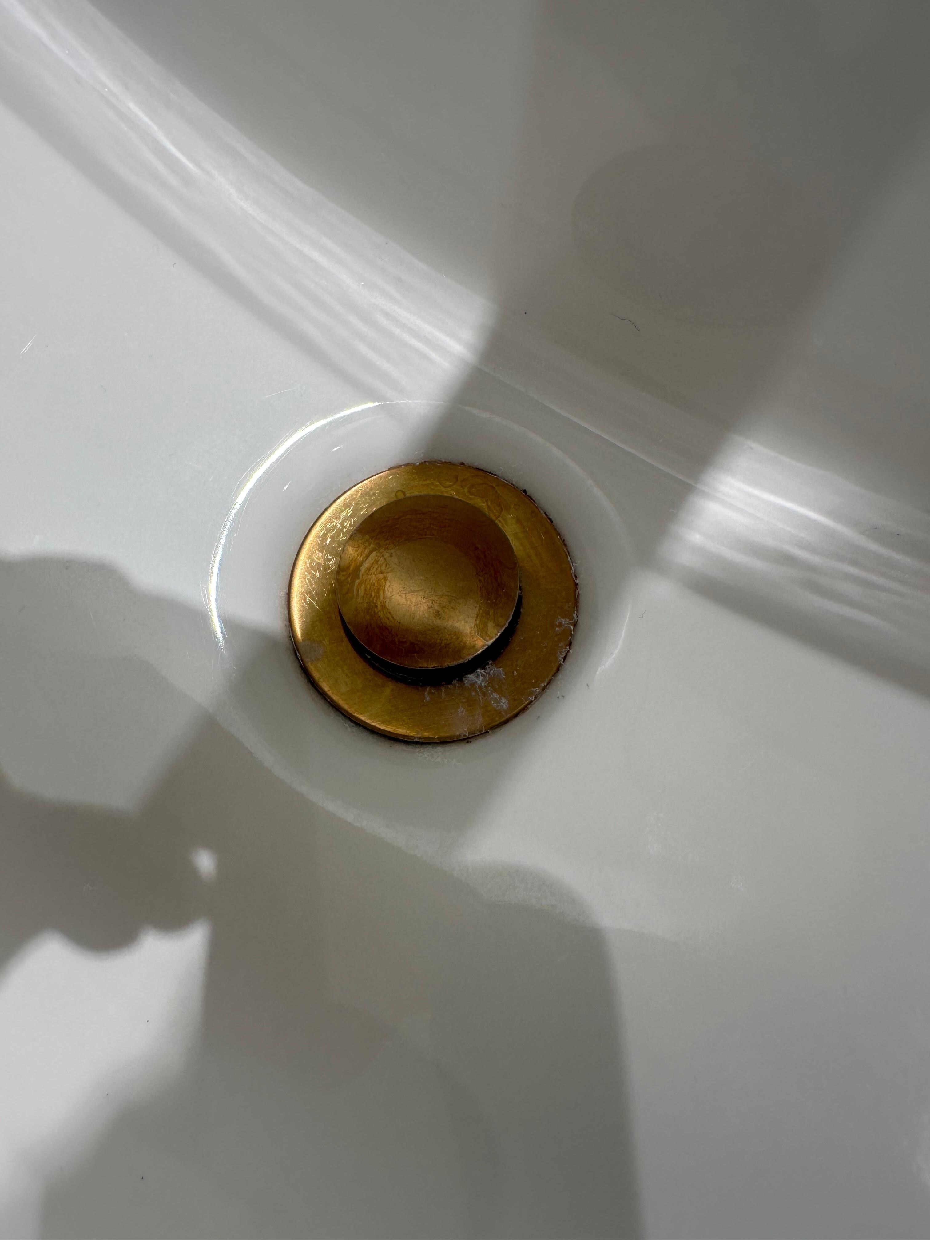 Dirty sink