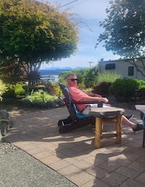 Just chilling on the terrace with the fish