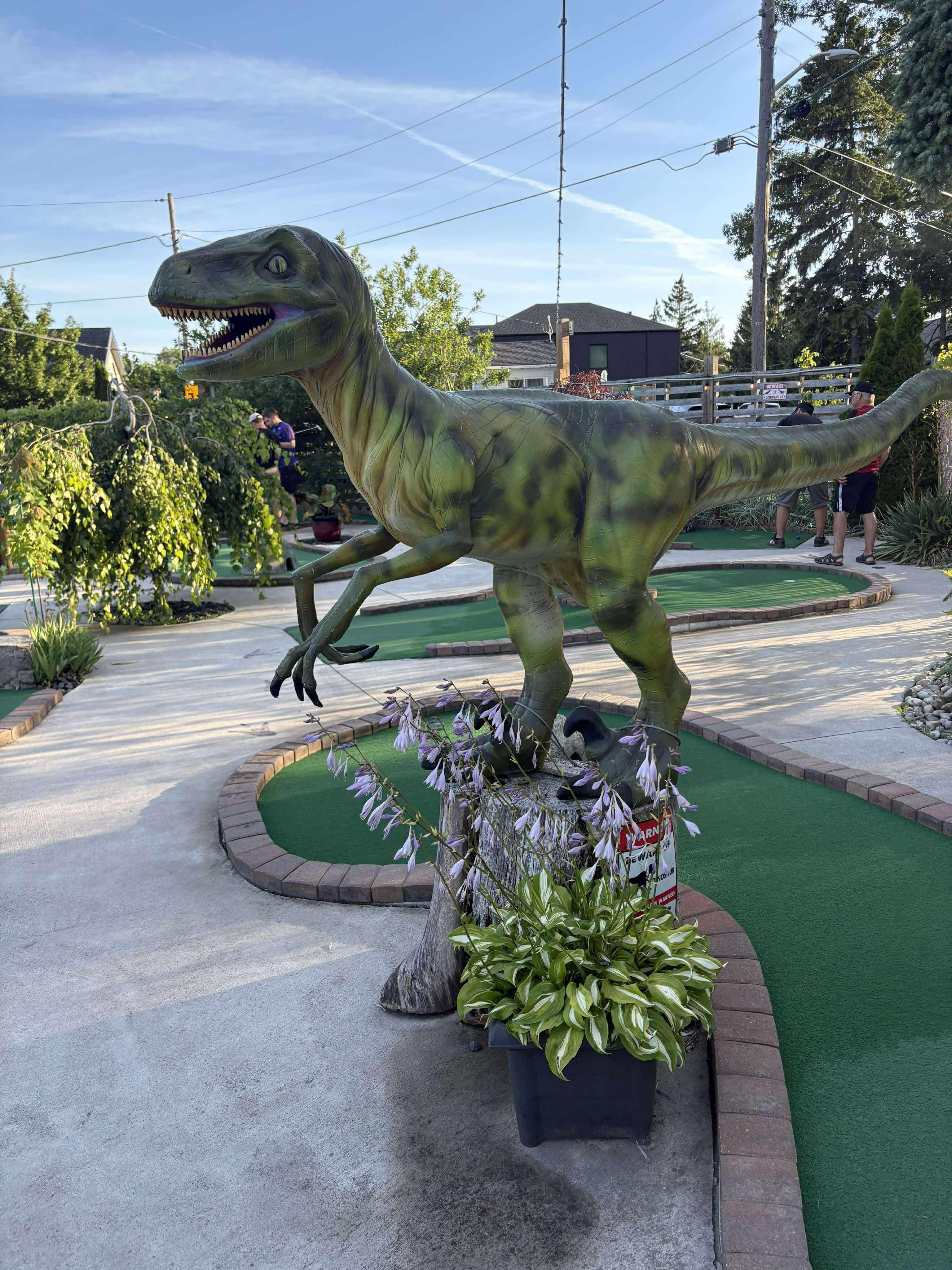 Jurassic Par mini golf