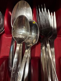 dirty utensils