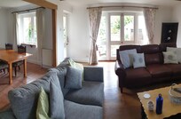 Wohn und Esszimmer