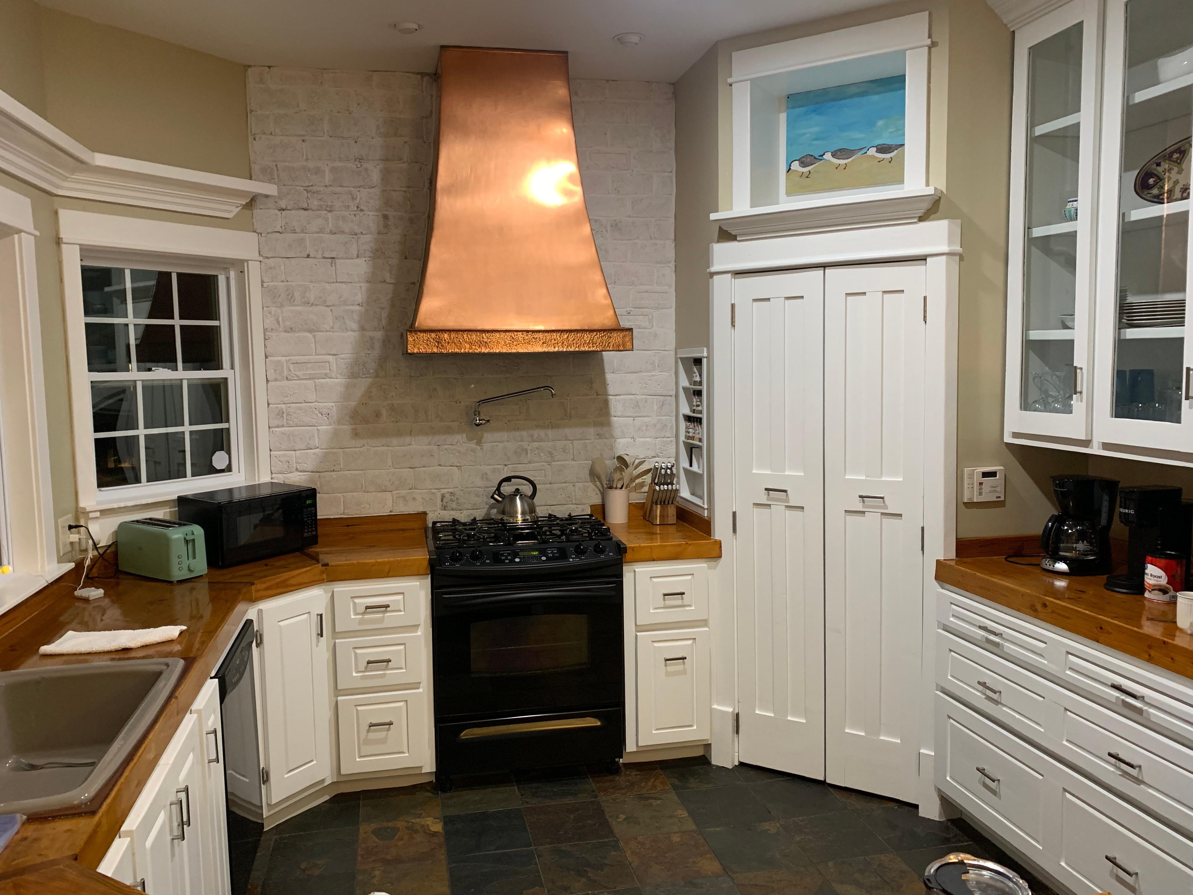 Gourmet chef’s kitchen