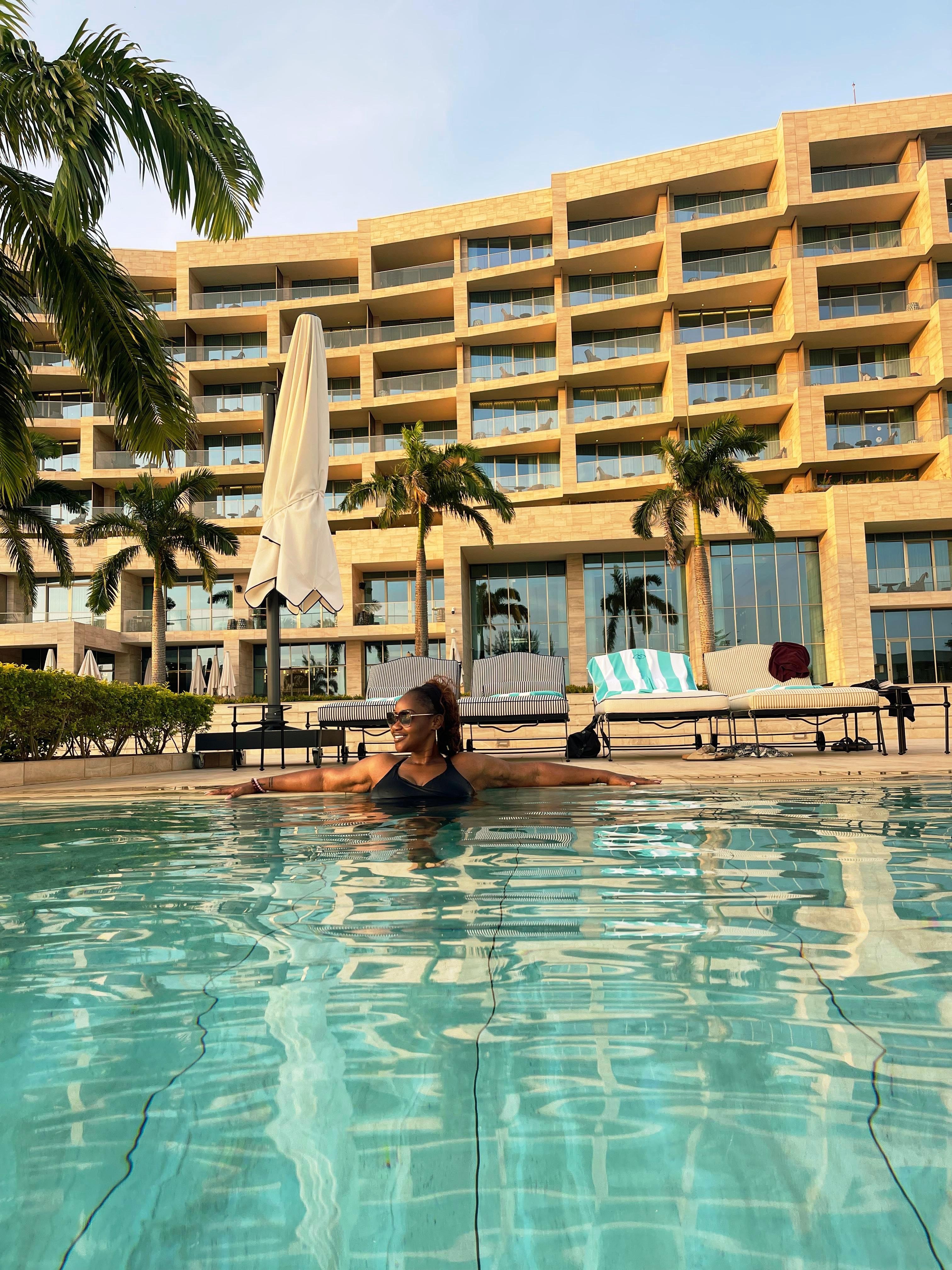 Sunday funday by the pool. 💯💯💯💯