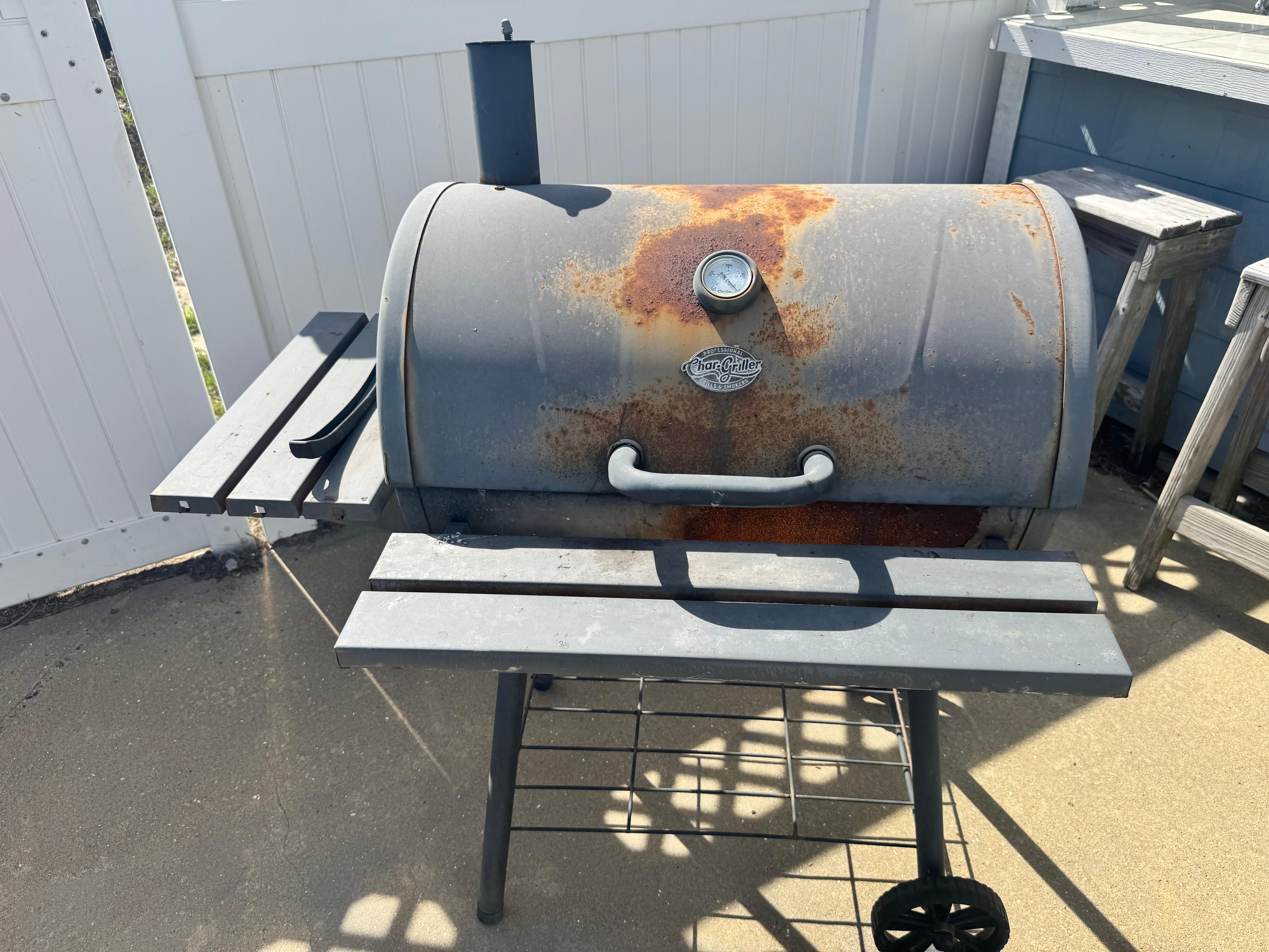 Rusted out grill - unusable