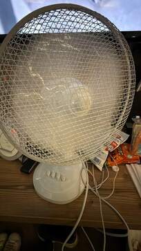 Had to go and buy 20 euro fan as the AC below on 32 deg was non functional