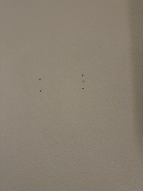 Hotels in the popcorn drywall and slatted ceiling not show in photos