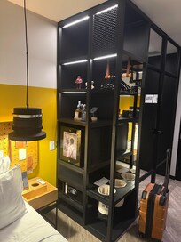 Room xs