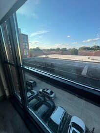 The next room that was also supposed to be a city view, which was on the 400 floor still had no view of the city.