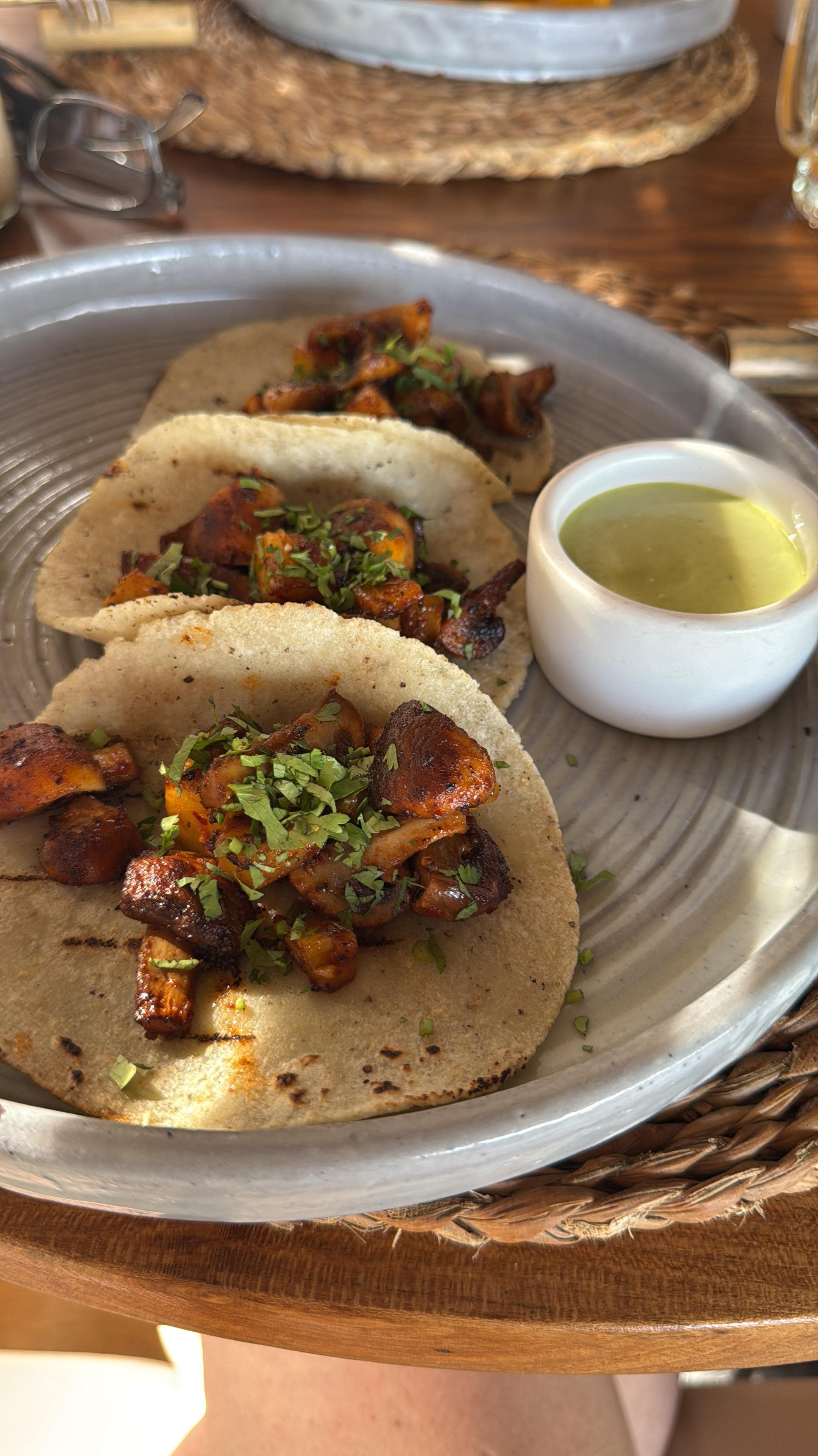 Tacos de hongos para los que somos vegetarianos 
