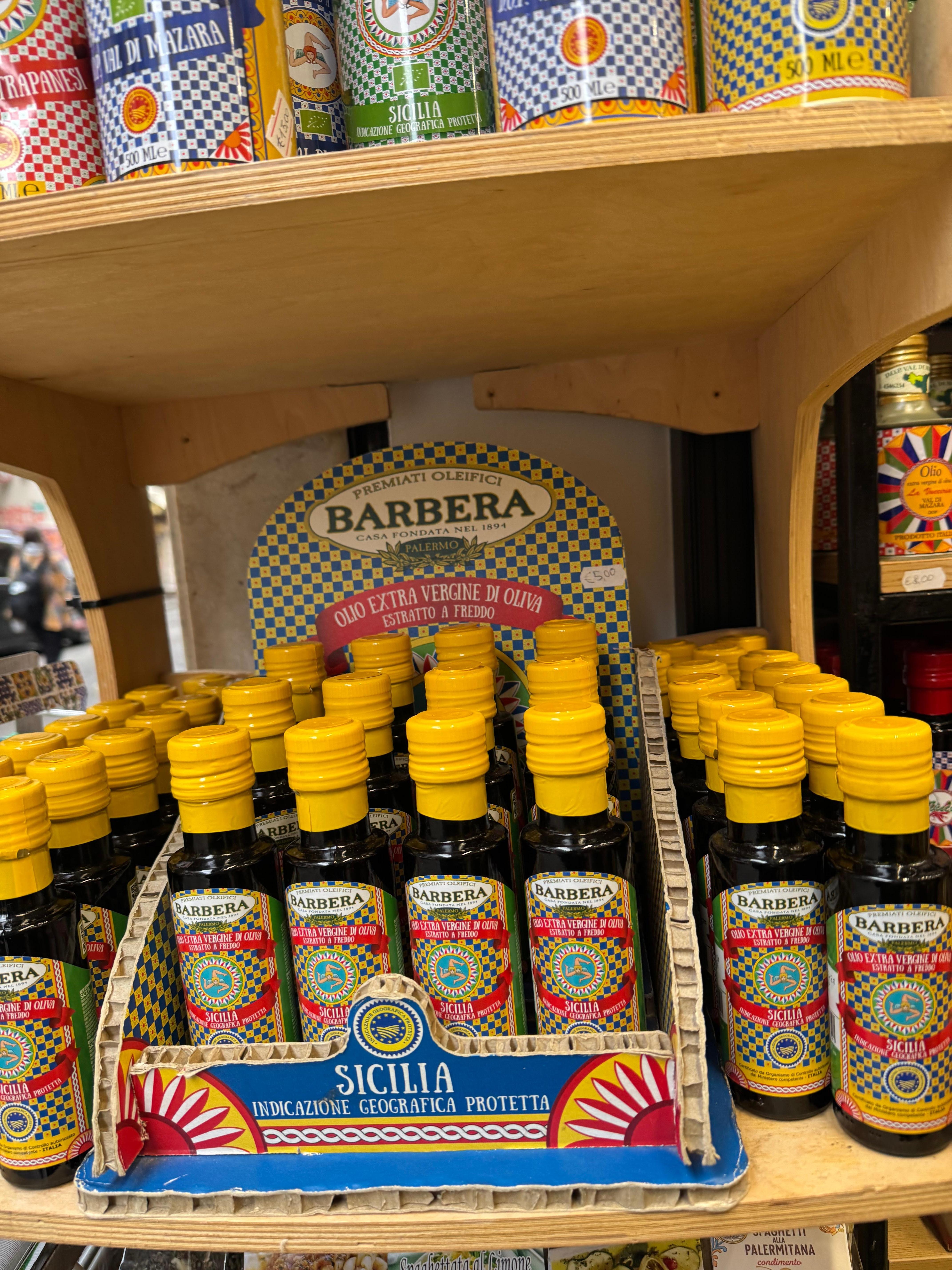 The best olive oil we tasted here. 