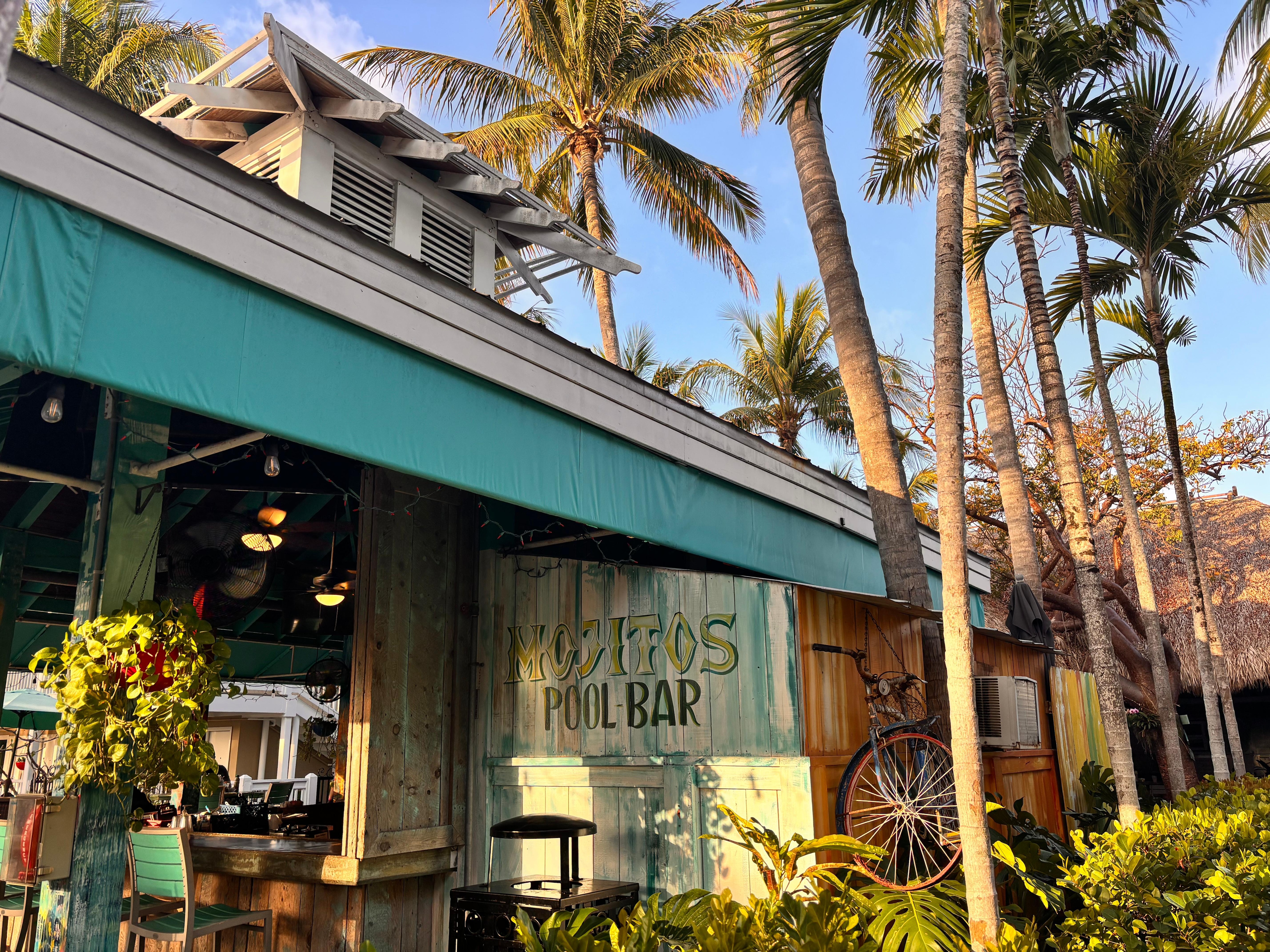 Very good food, breakfast & dinner! 