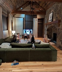 Plenty room for family time.