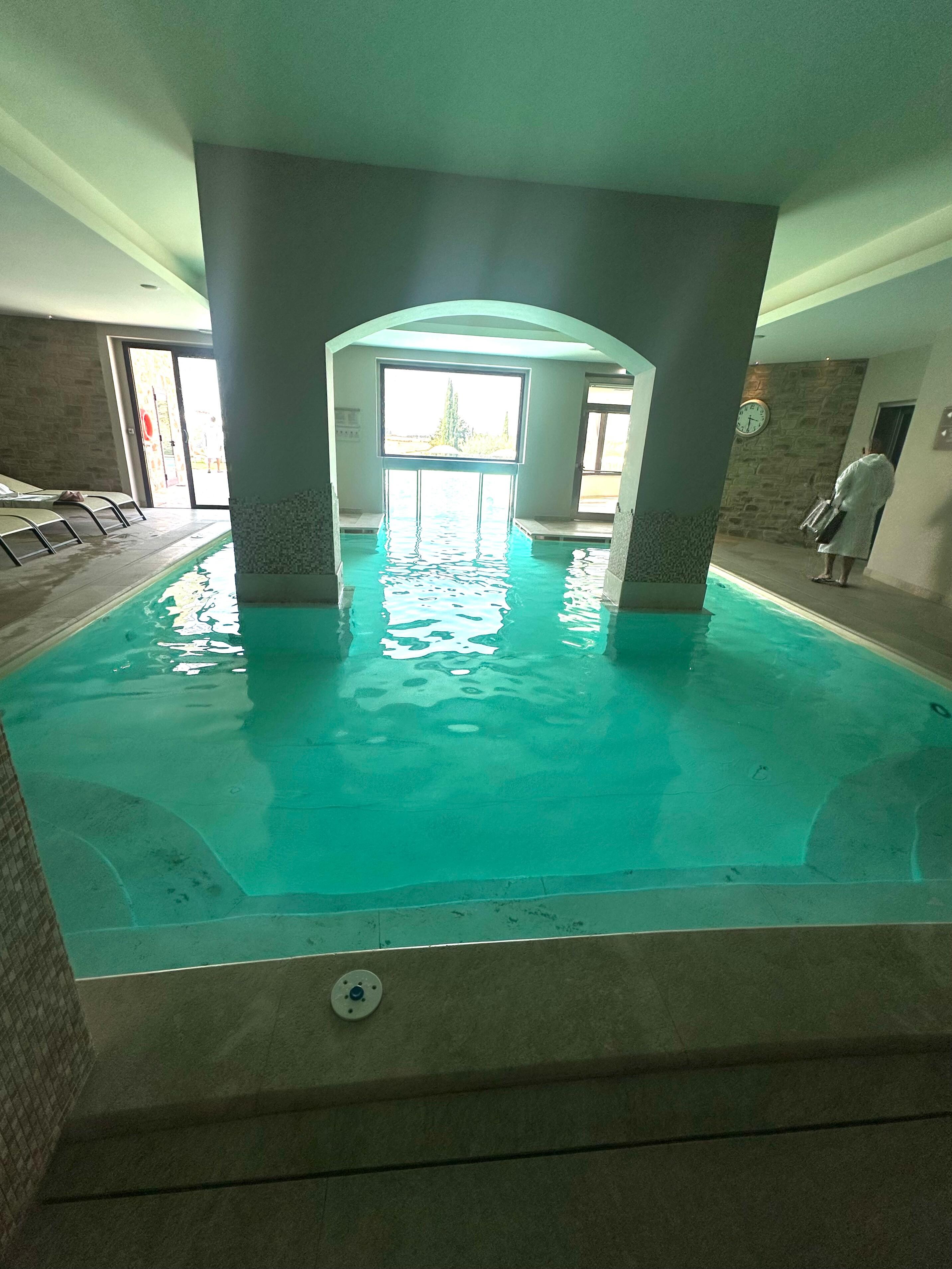 Piscina coperta riscaldata 