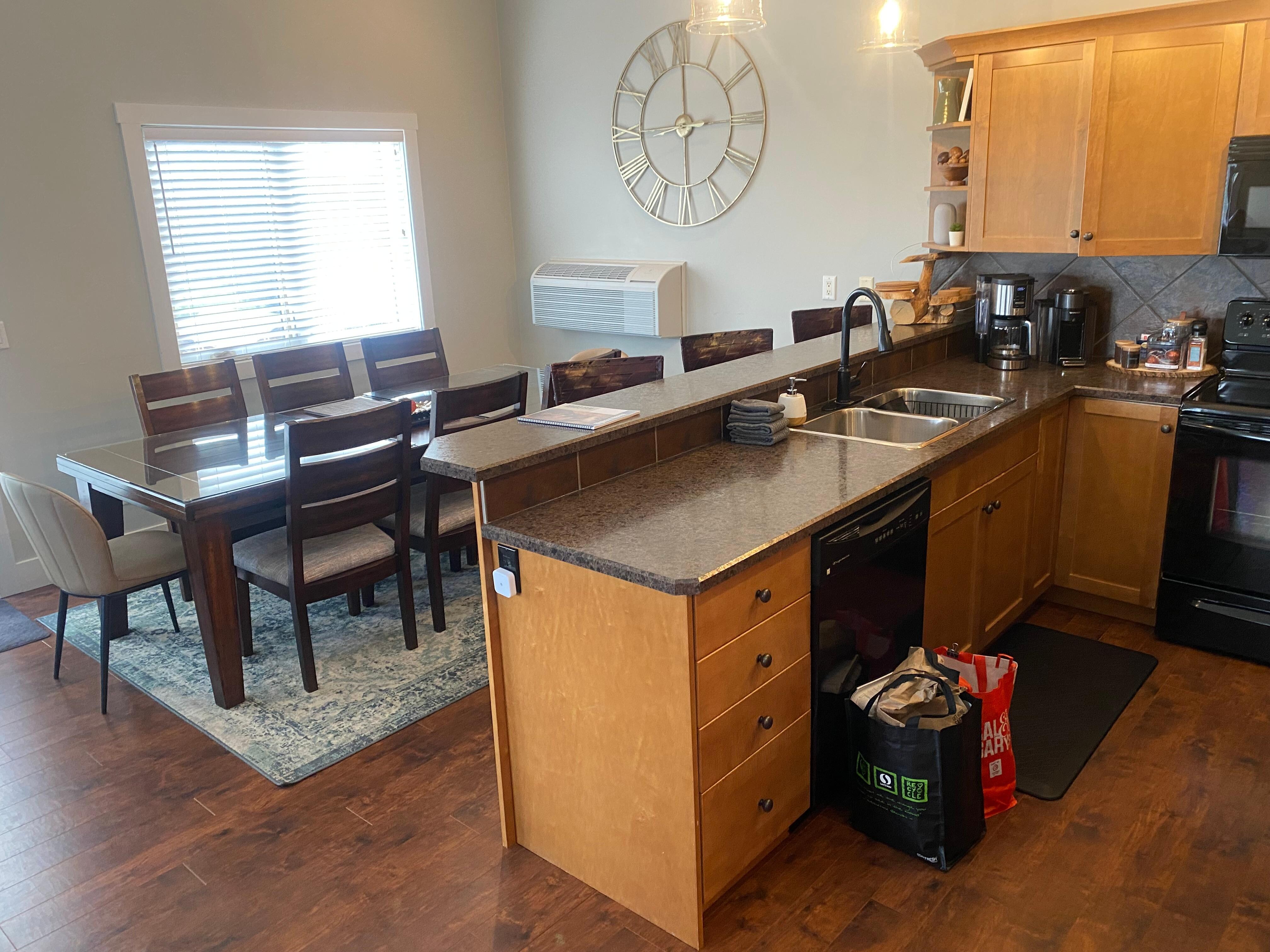Very nice kitchen