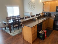 Very nice kitchen