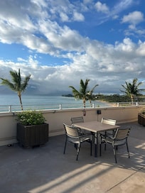 The upstairs roof view