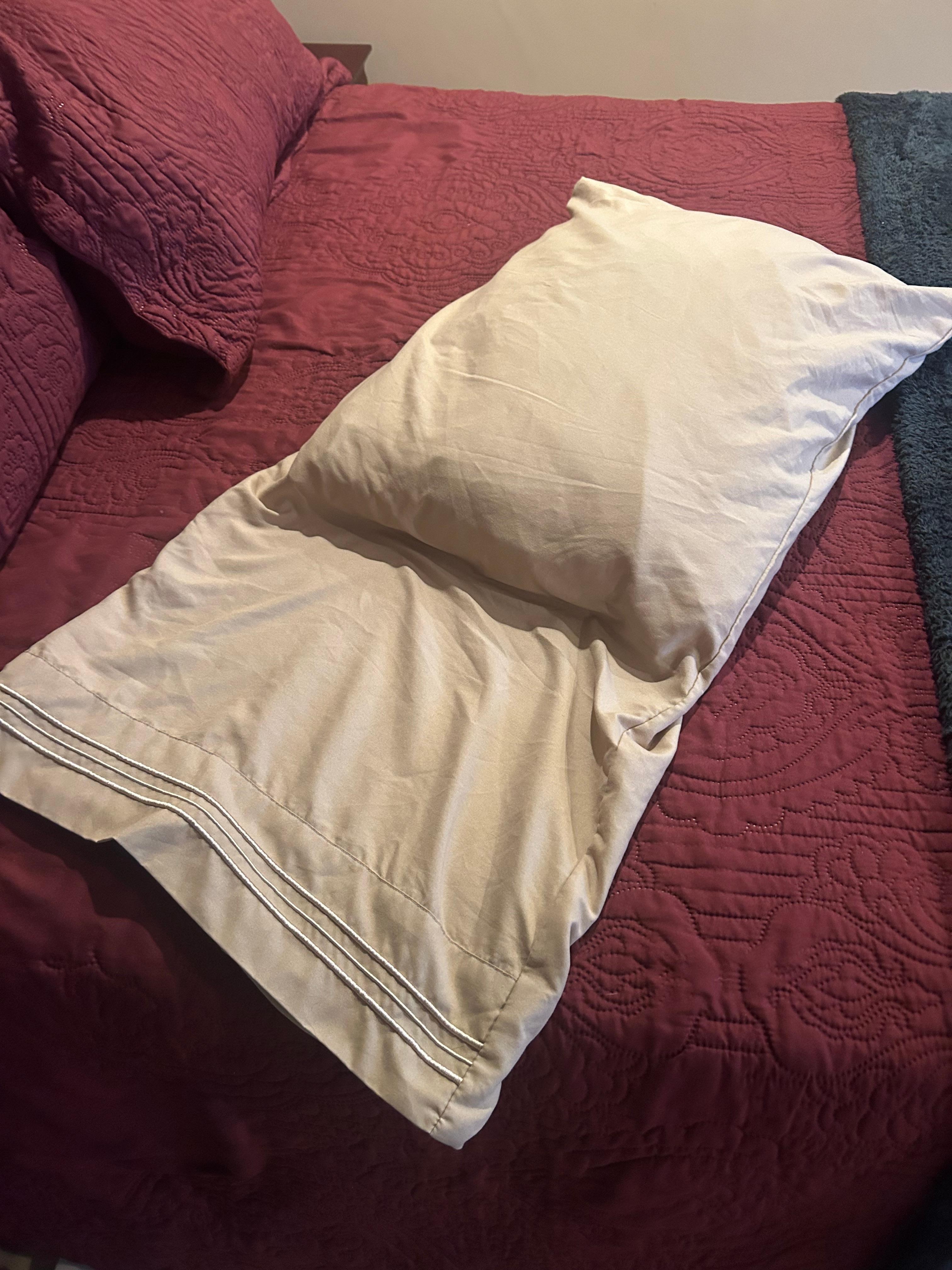 Pillows and linens need replacing 