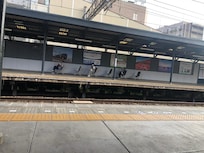 最寄駅「新大宮駅」のwaiting椅子。関東に珍しい。