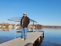 Dock right on lakefront