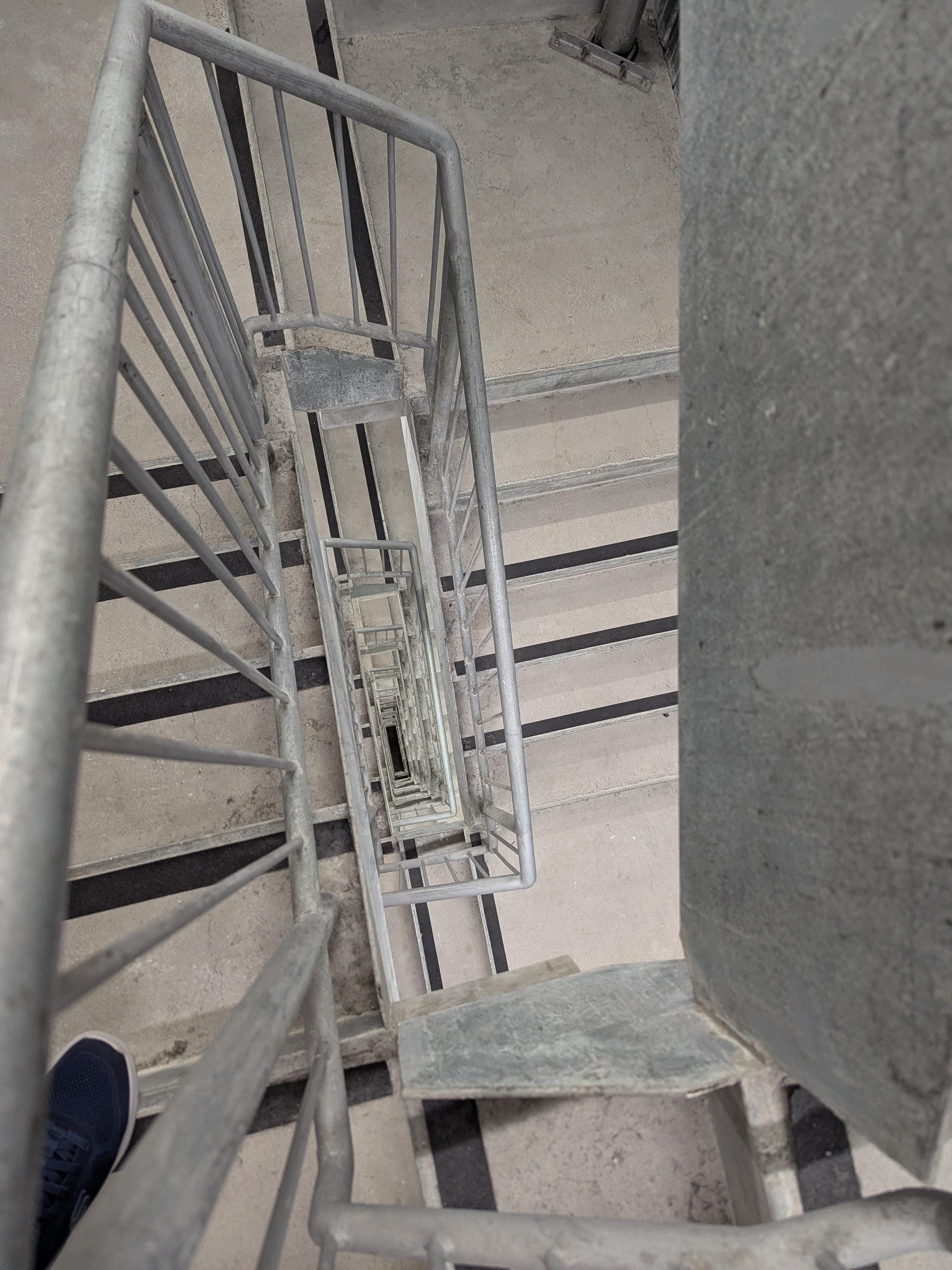 Walking down the firestairs from the 9th floor